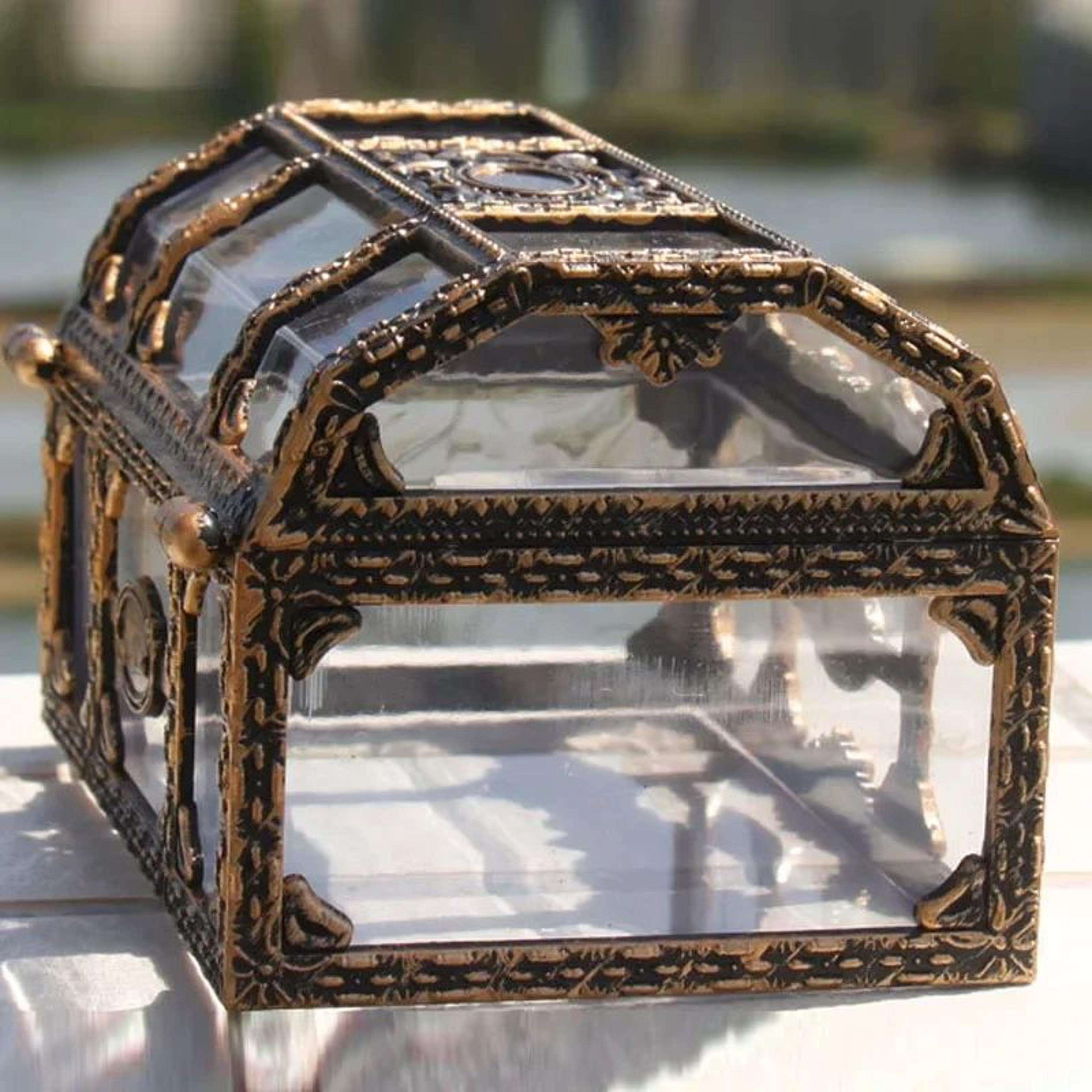 transparent pirate treasure chest jewelry box – crystal gem storage organizer for trinkets, rings & keepsakes
