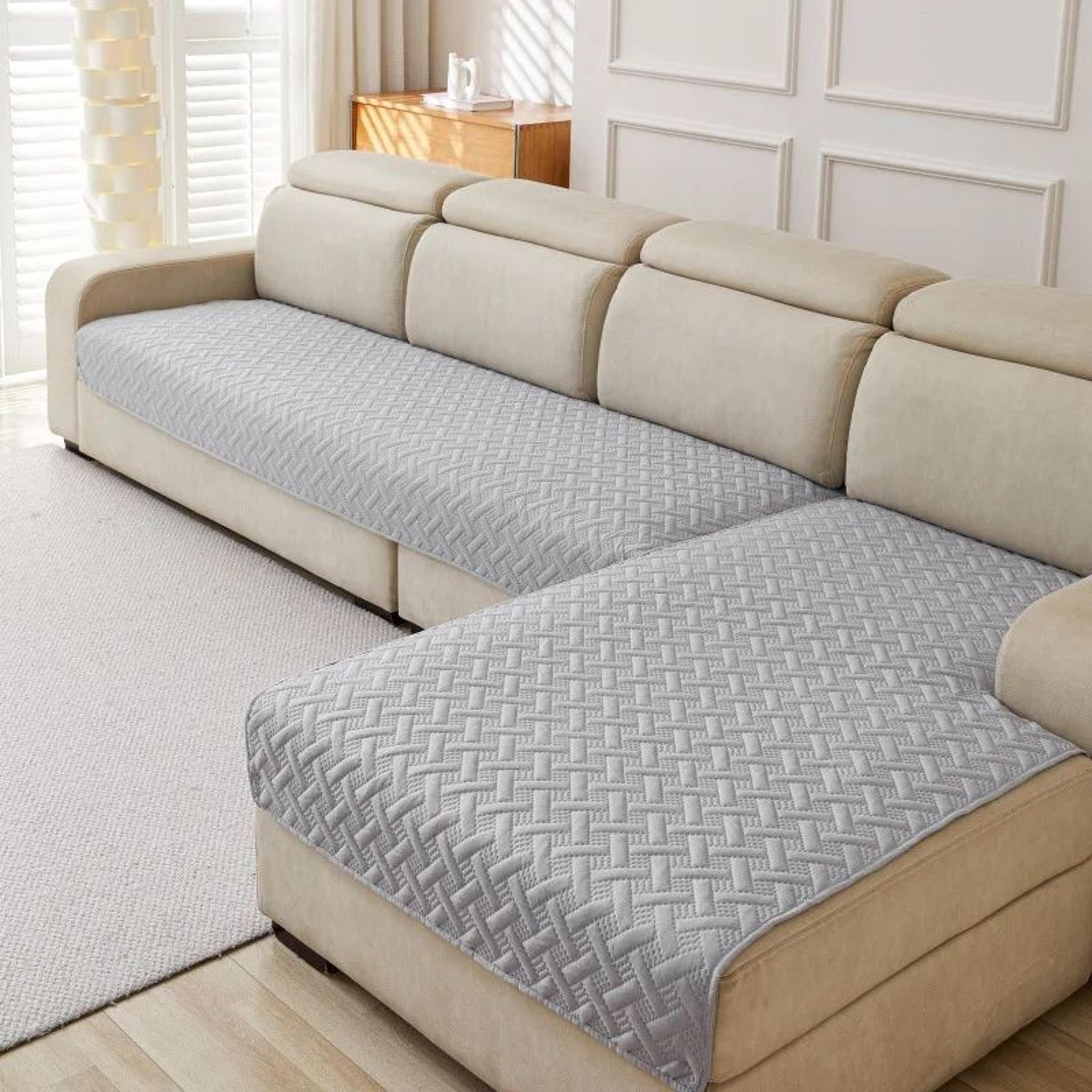 petguard waterproof sofa cover – scratch-proof washable couch protector with embroidered design