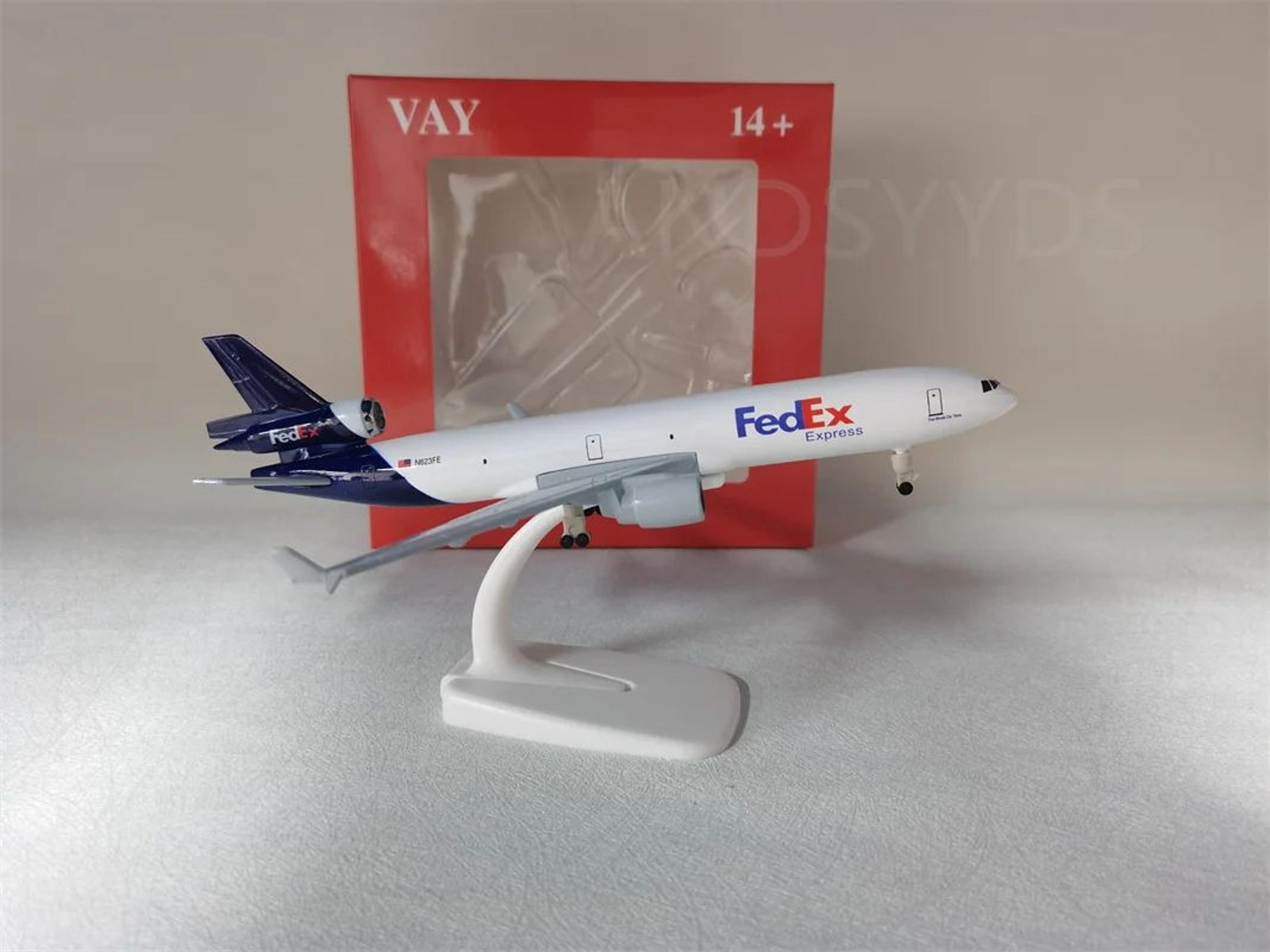 md-11 alloy model airplane – 7.87in diecast aircraft with landing gear for display & collectors