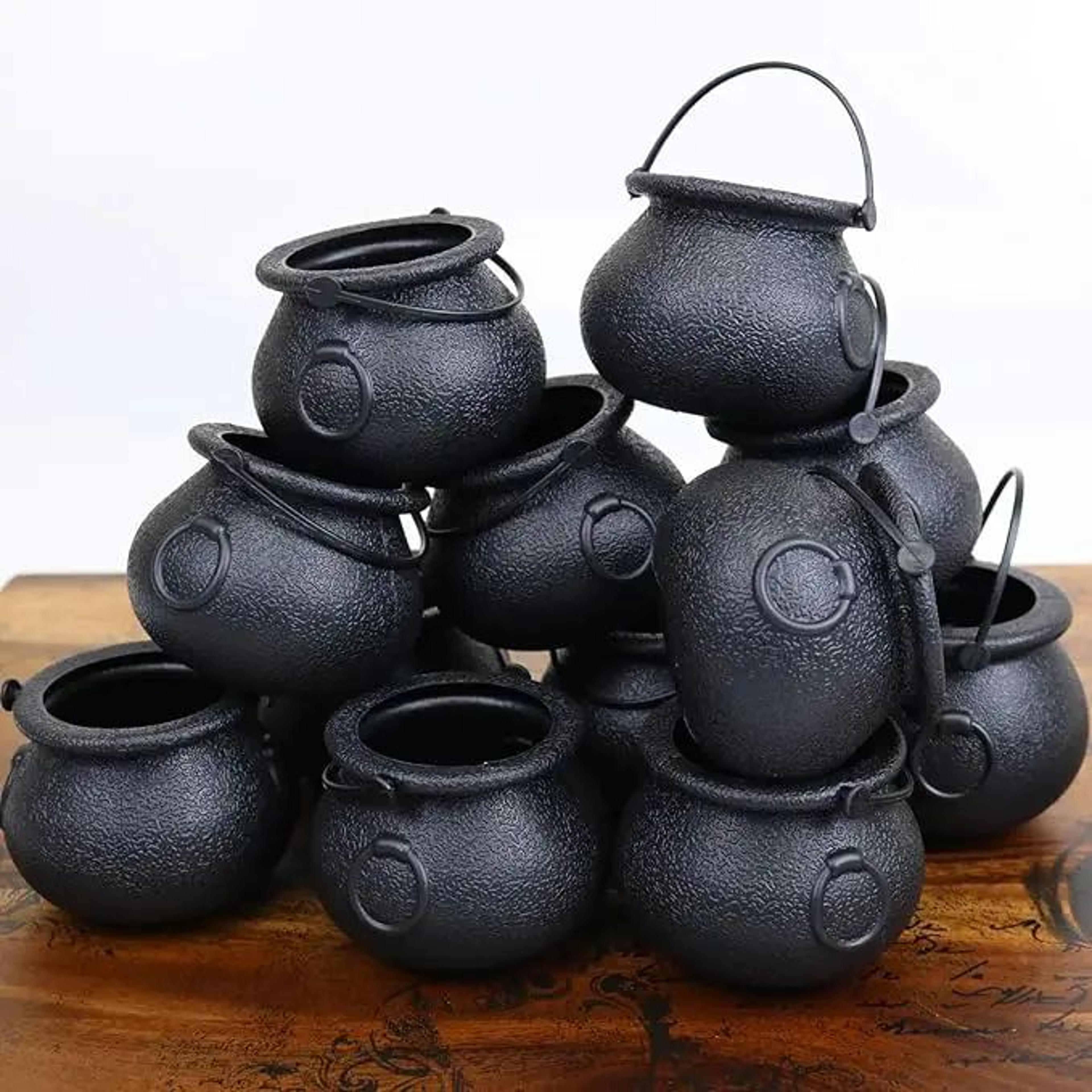halloween witch cauldron candy buckets set – plastic trick-or-treat candy bowl for halloween, easter & party decorations