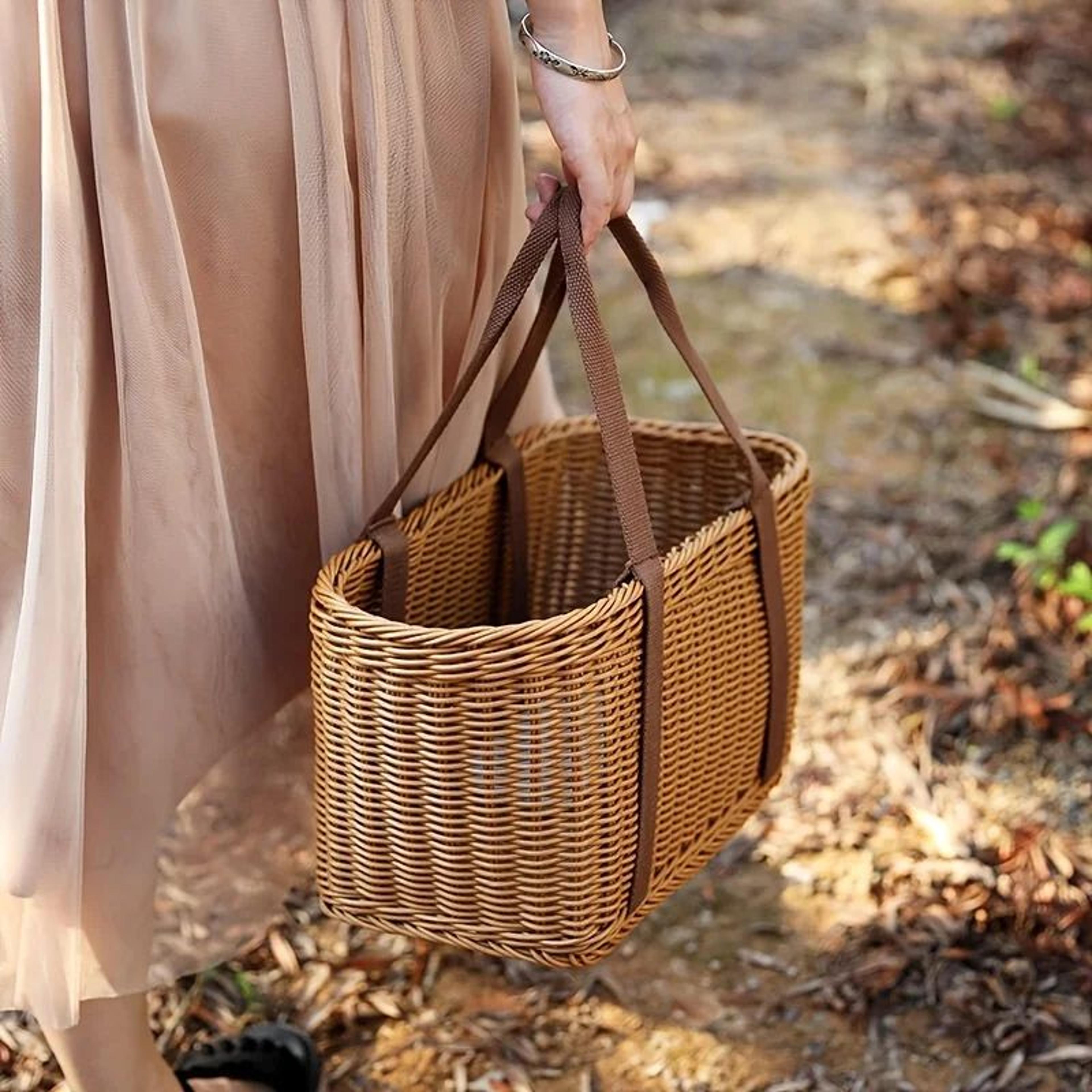 large handwoven storage basket – plant fiber & plastic lidded organizer for shelves, shopping, home & outdoor use