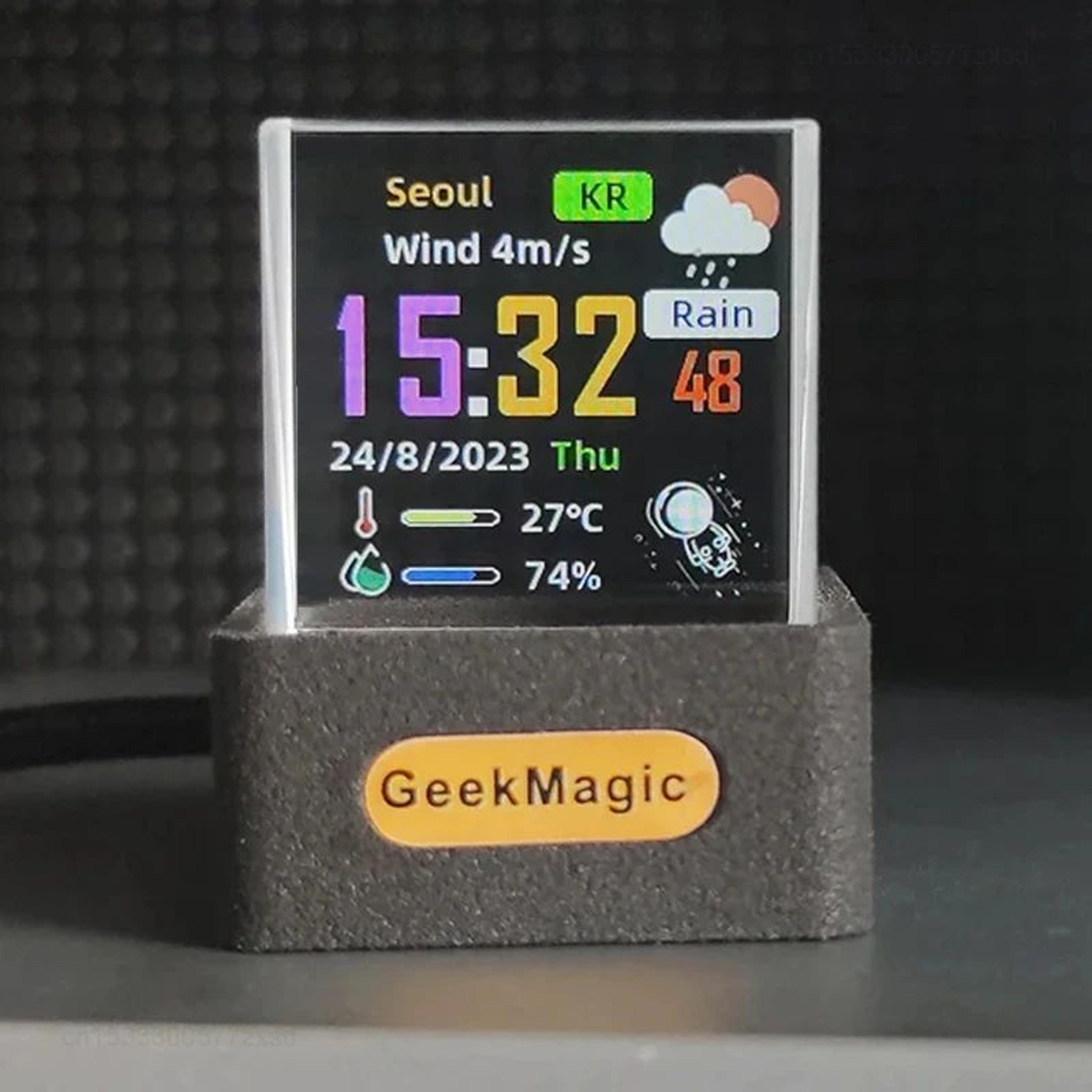 smart crystal cube weather station – mini digital desktop clock with wifi forecast, gif animations & photo display