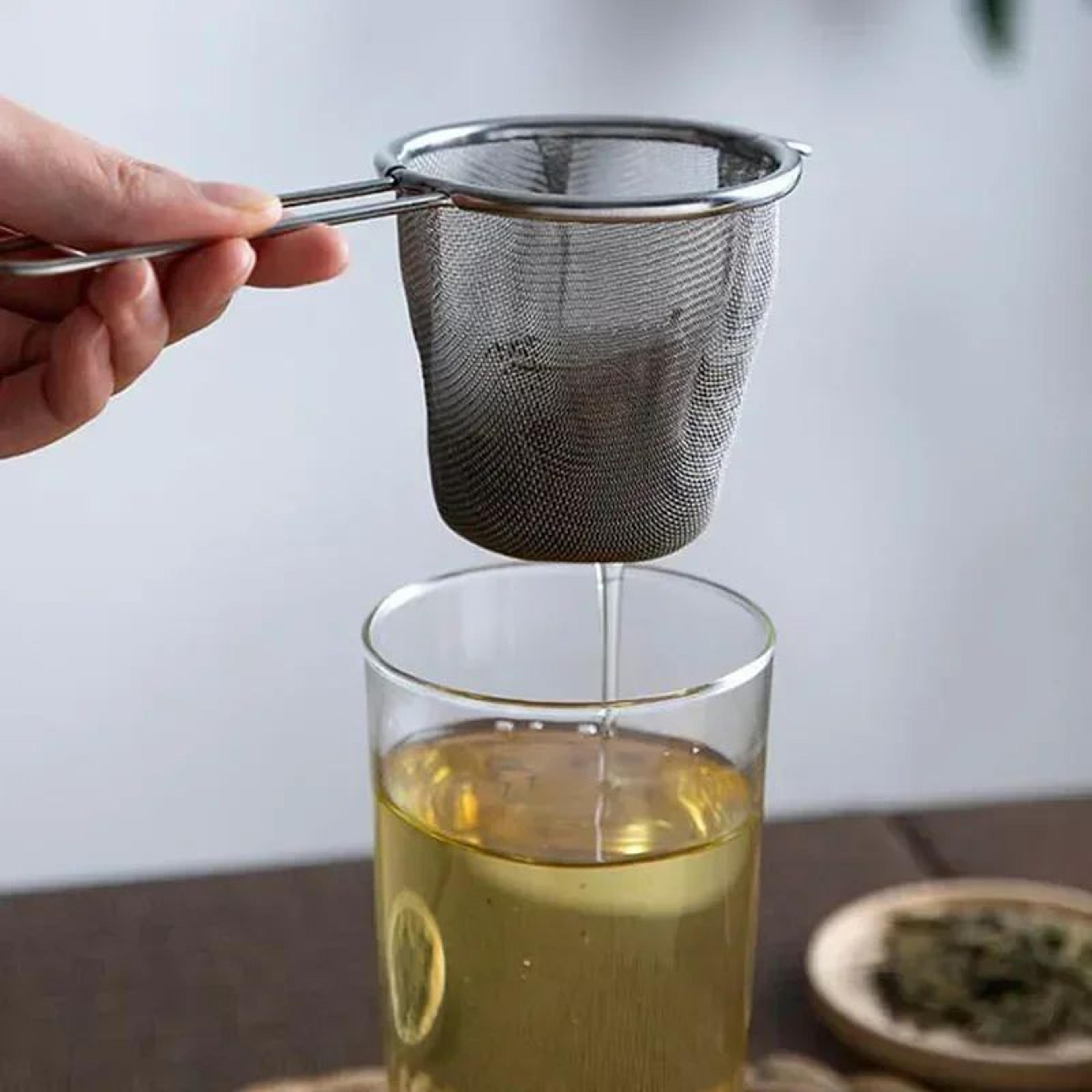 stainless steel tea strainer – reusable infuser with handle & sleek polished finish for loose leaf tea & daily brewing