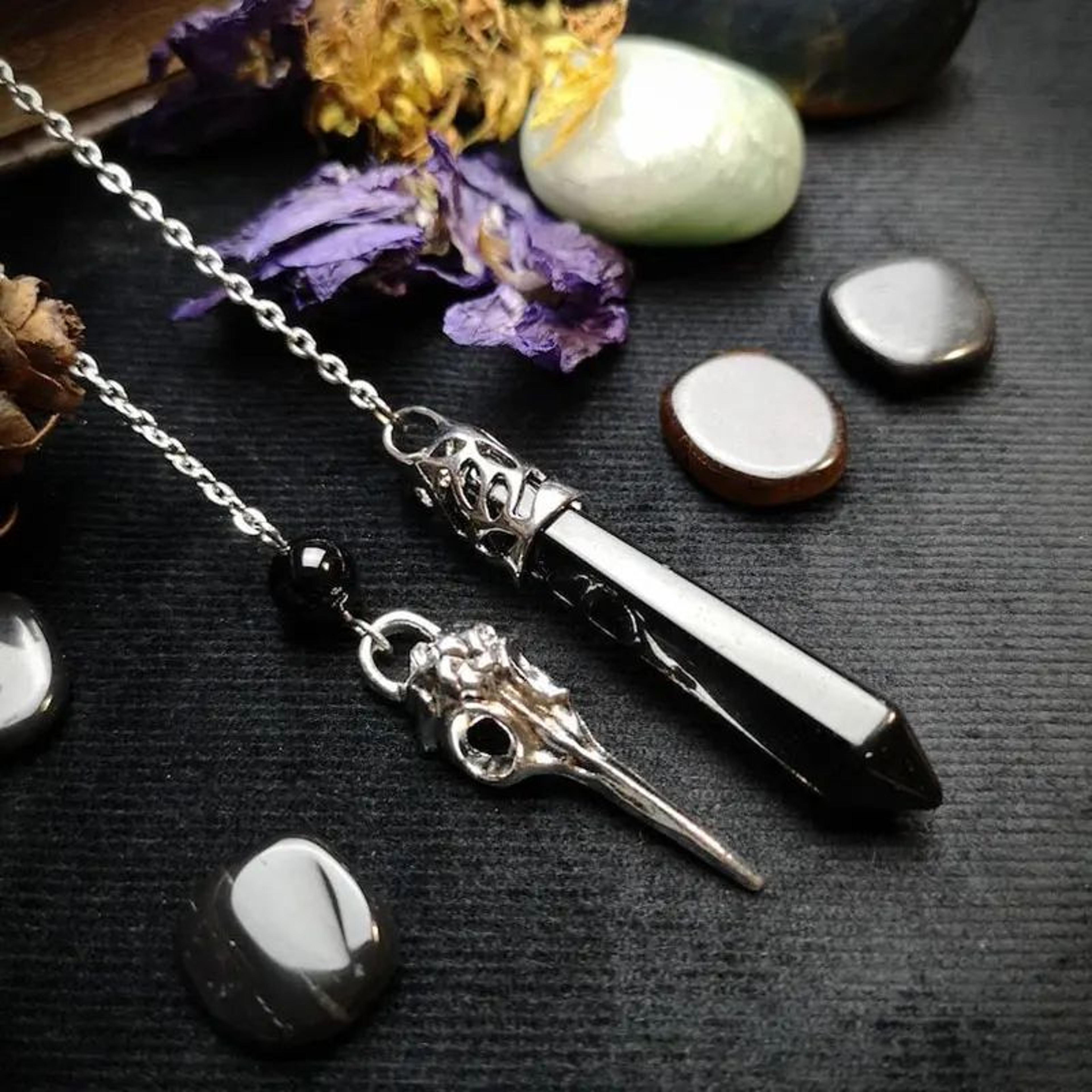 black obsidian pendulum – natural stone pendant with vintage gothic chain for divination, dowsing & decorative display