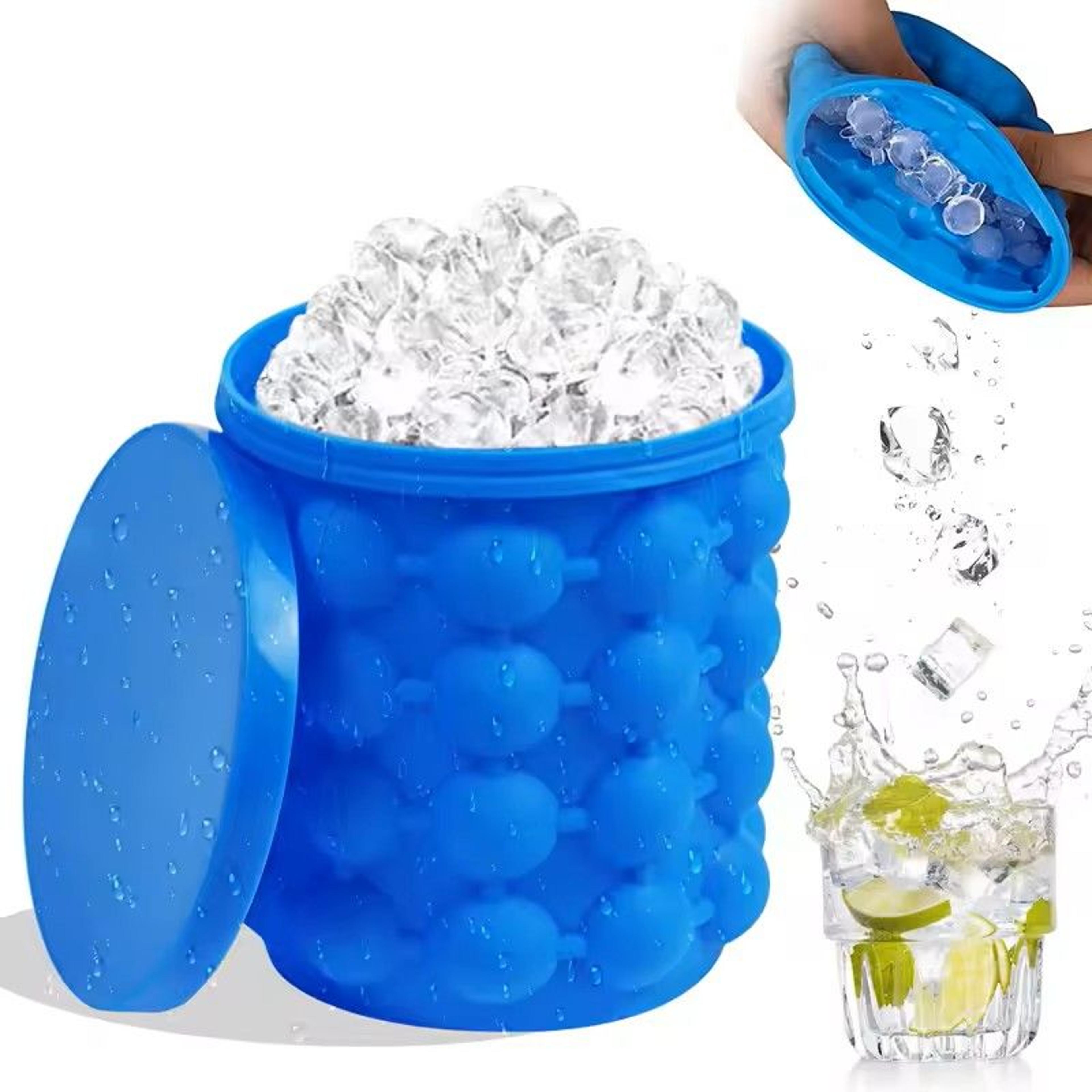 2-in-1 silicone ice cube maker & serving bucket