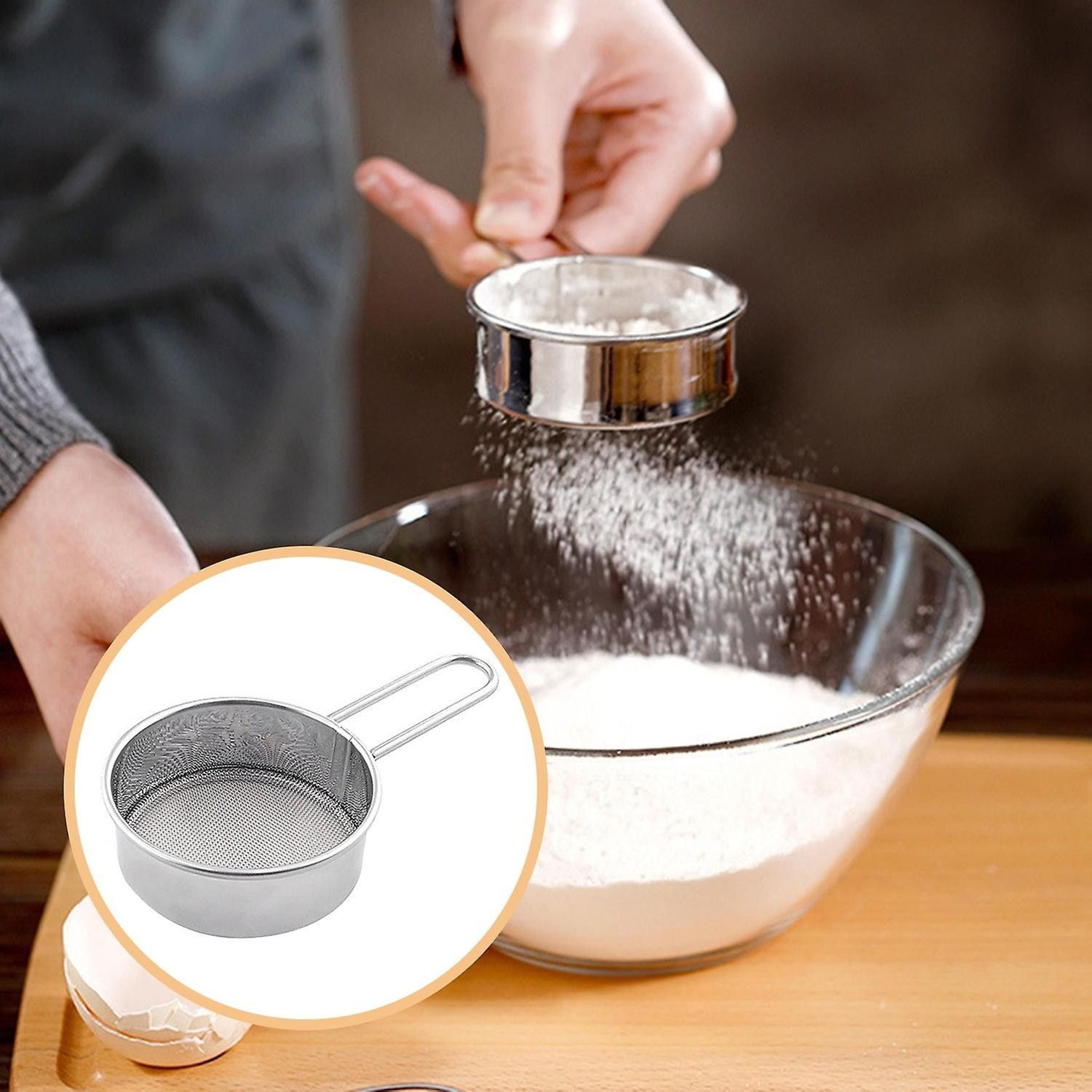 small handheld fine mesh flour sieve – perfect for baking, powdered sugar & chocolate dusting