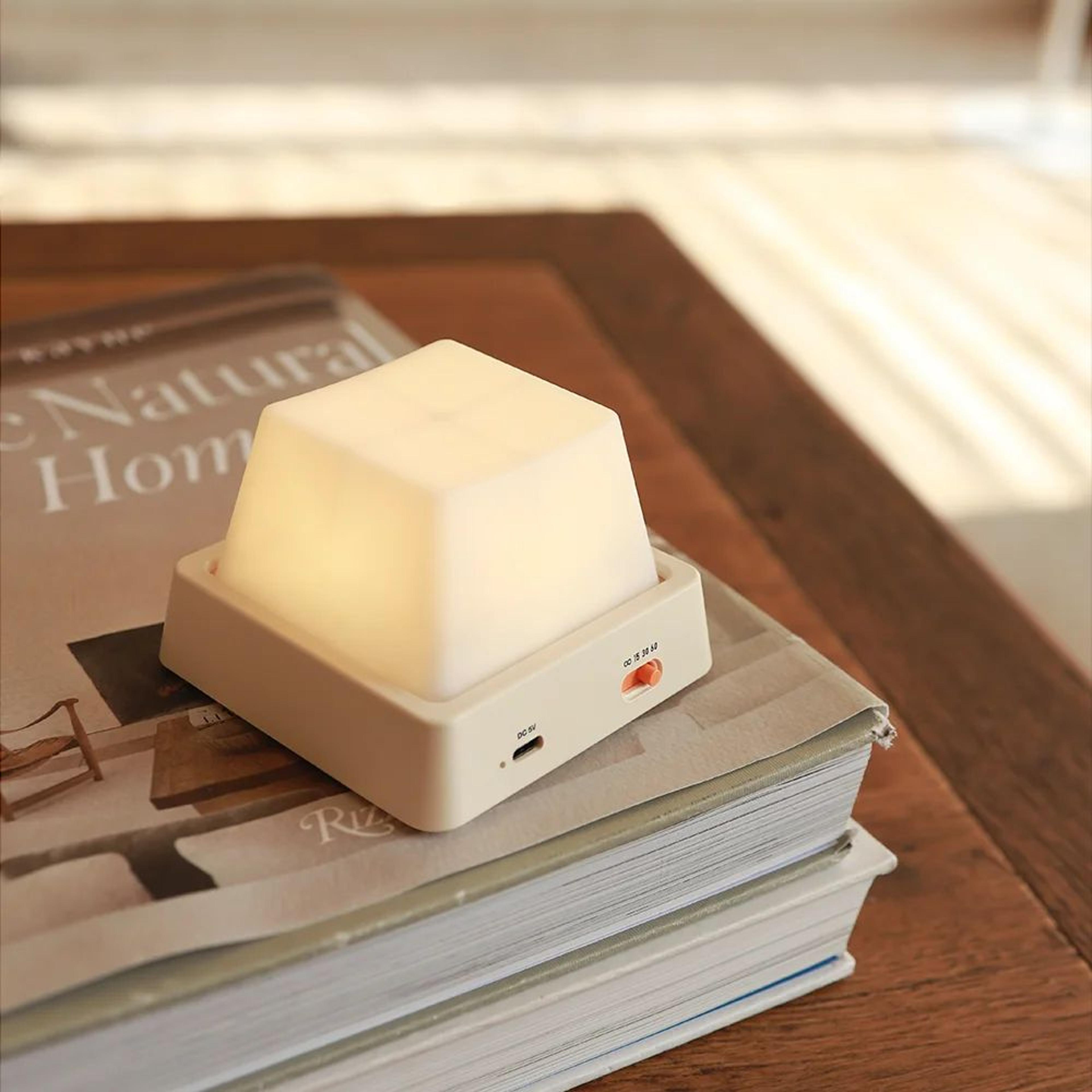 keyboard-style led night light with press switch & timer