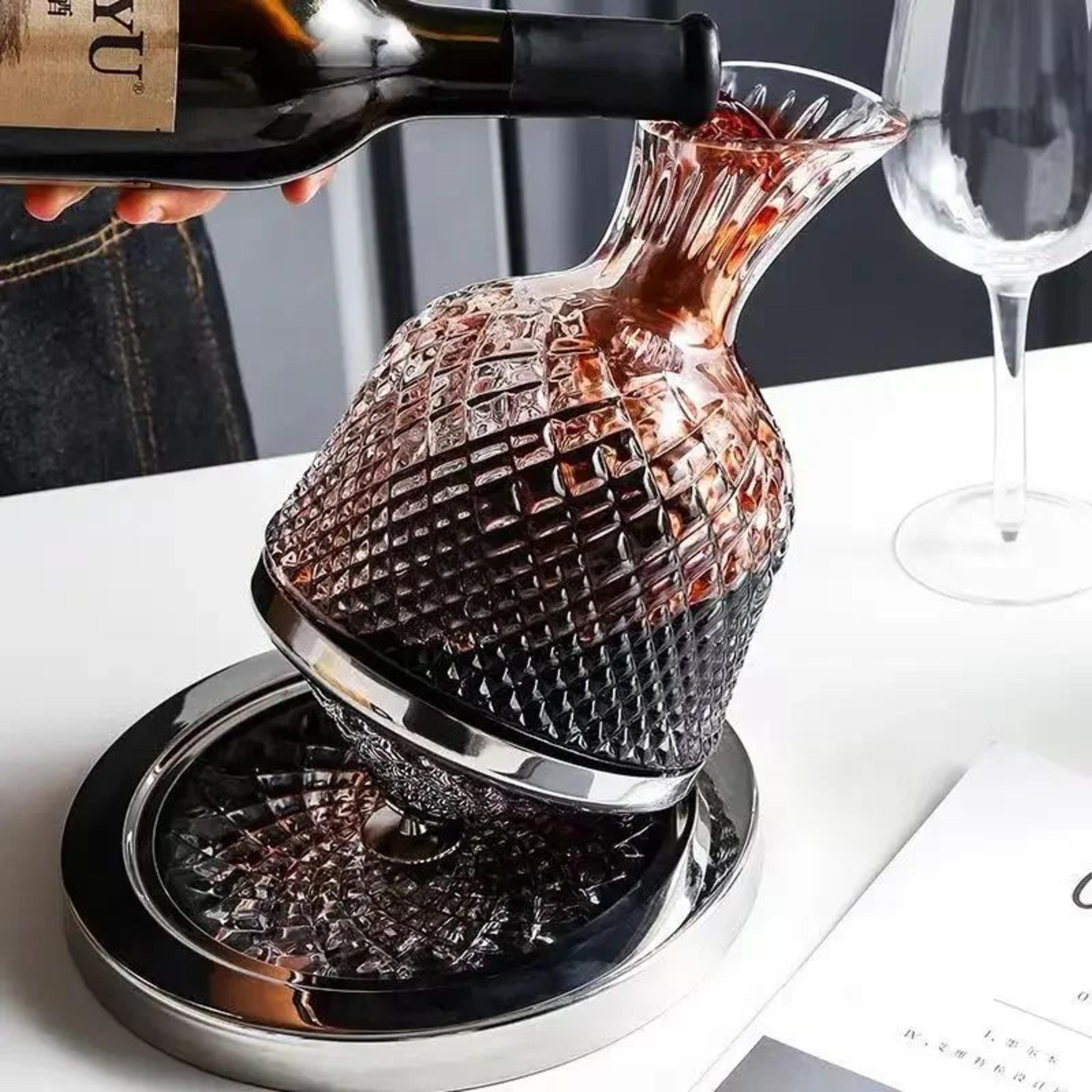 360° rotating crystal glass wine decanter 1500 ml