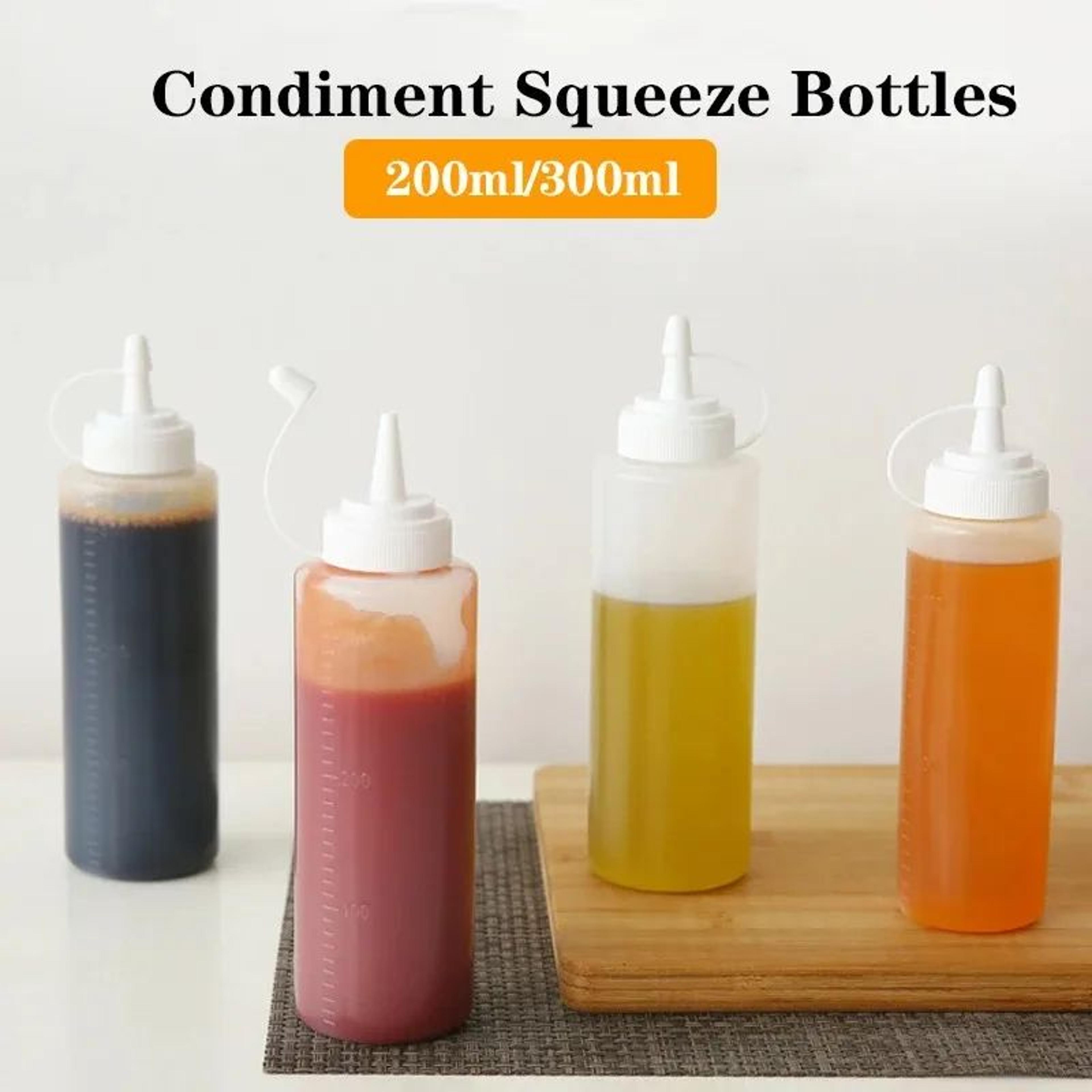 condiment squeeze bottles for sauce and oil storage