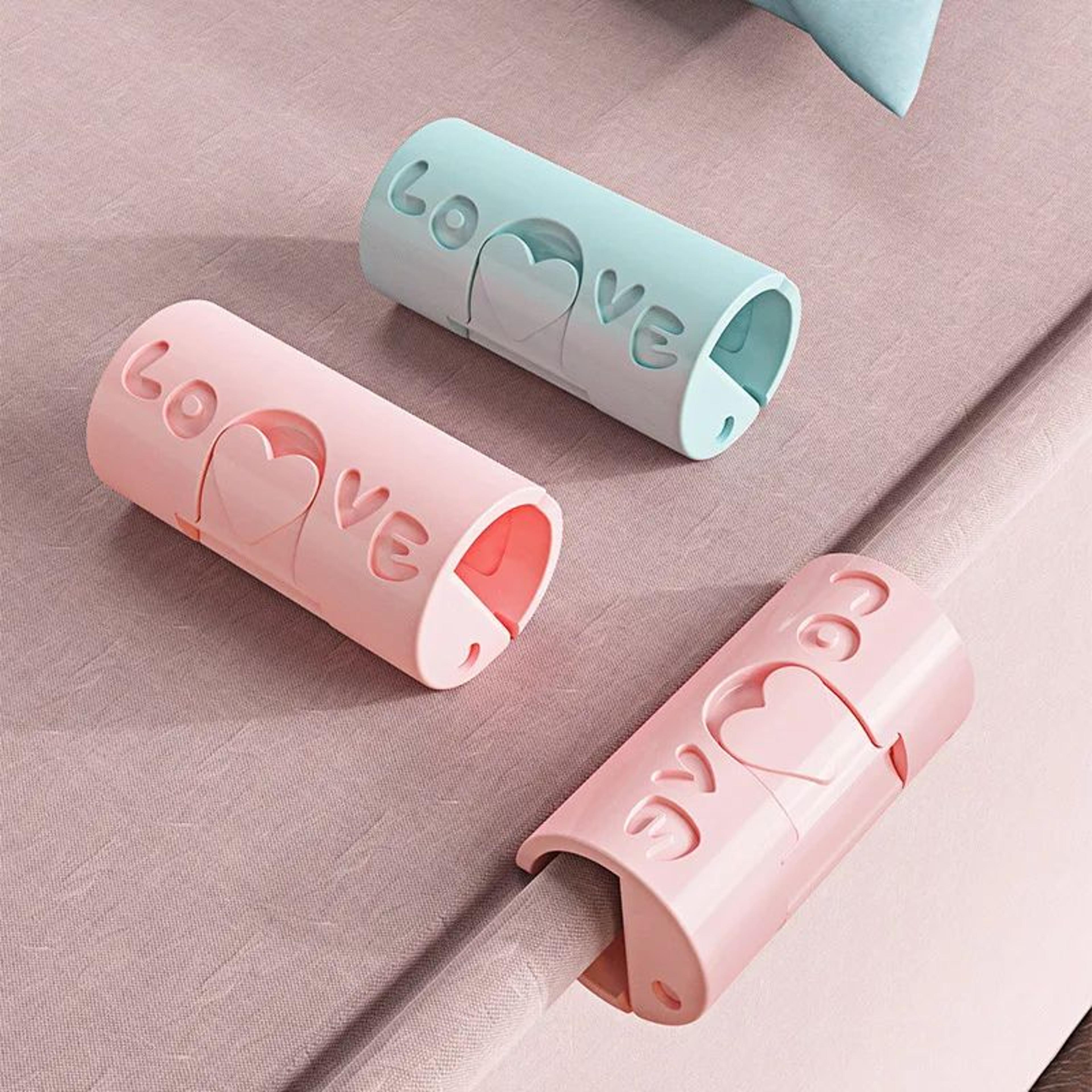non slip bed sheet clips blanket holder set