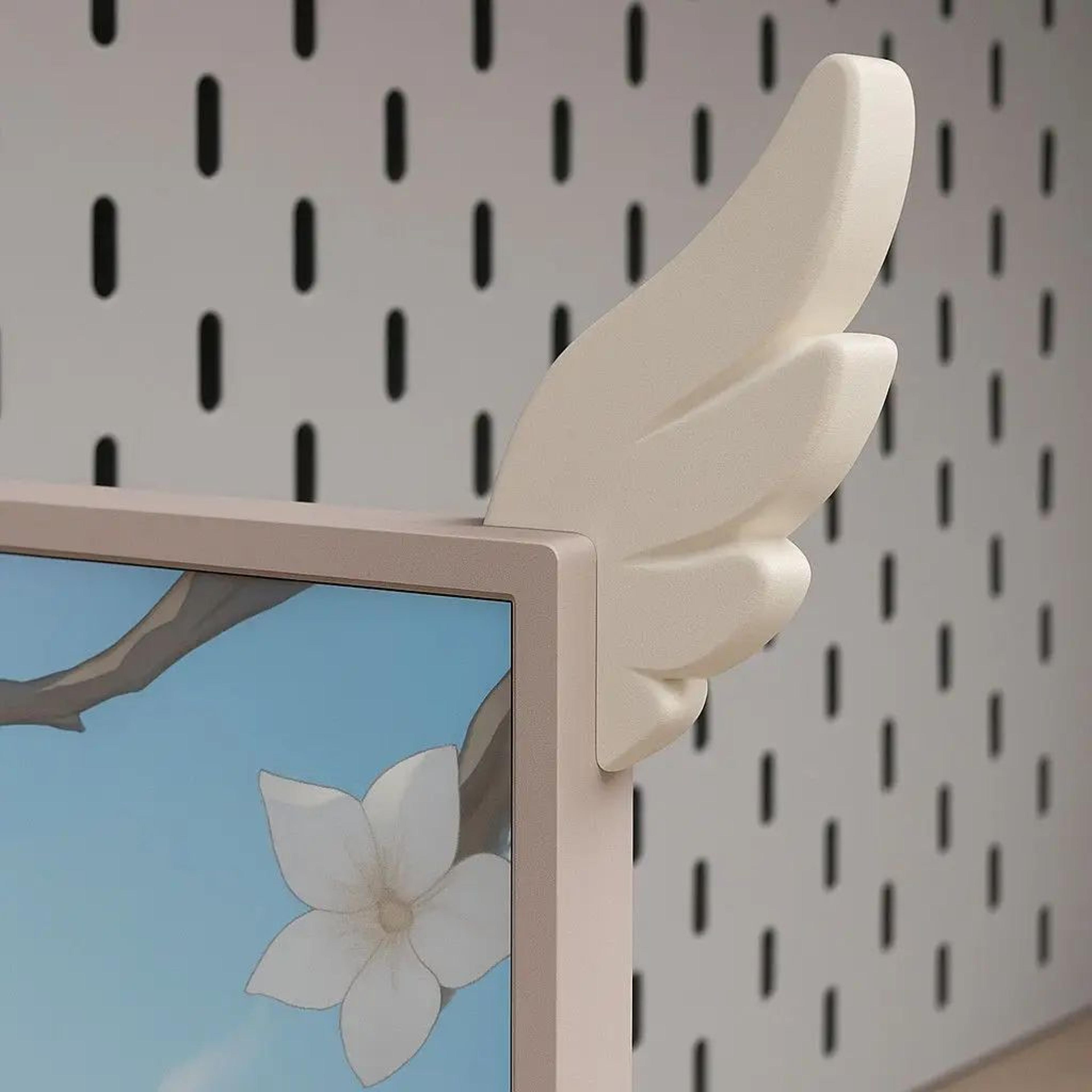 3d printed eagle figurine with movable wings decor