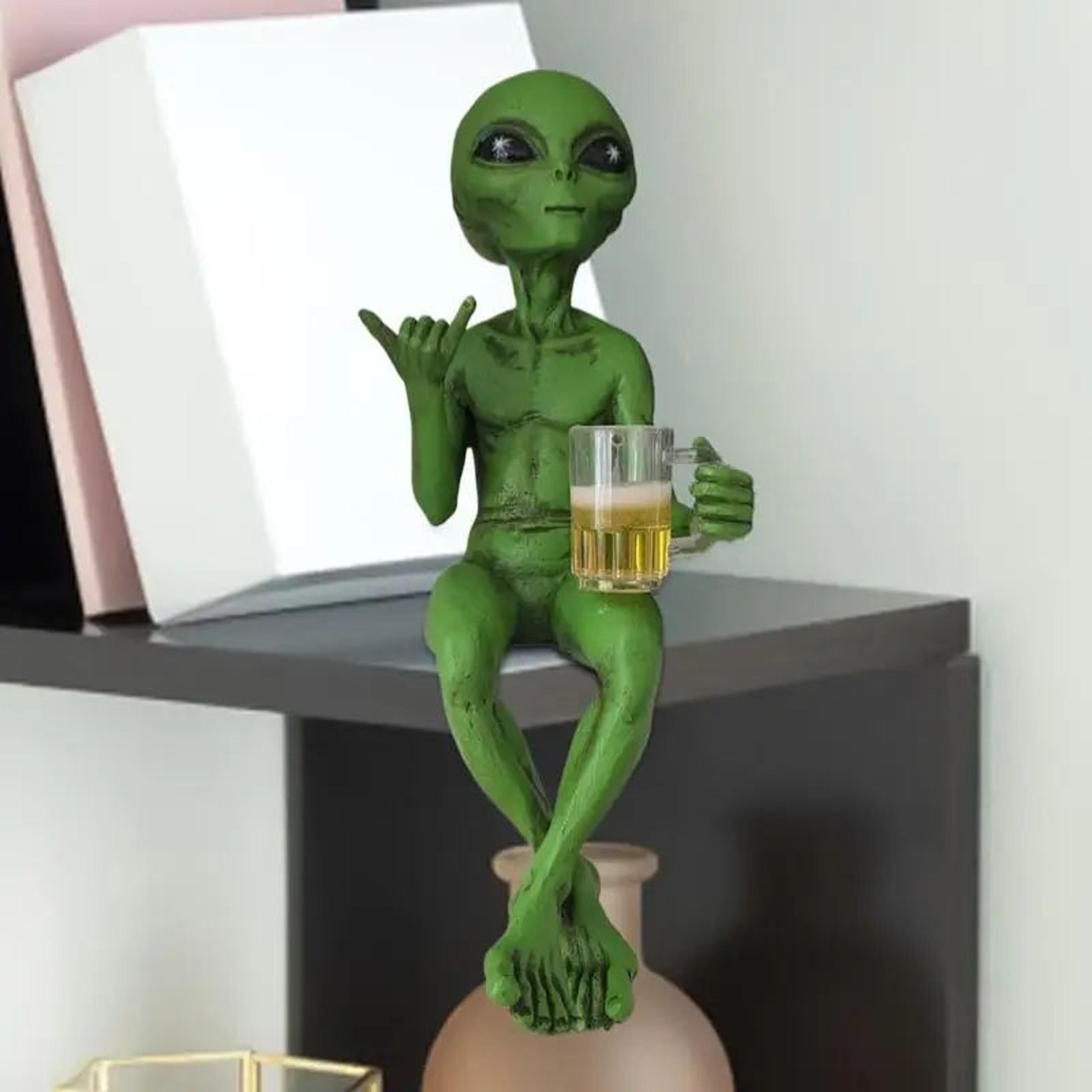 funny beer drinking alien resin statue
