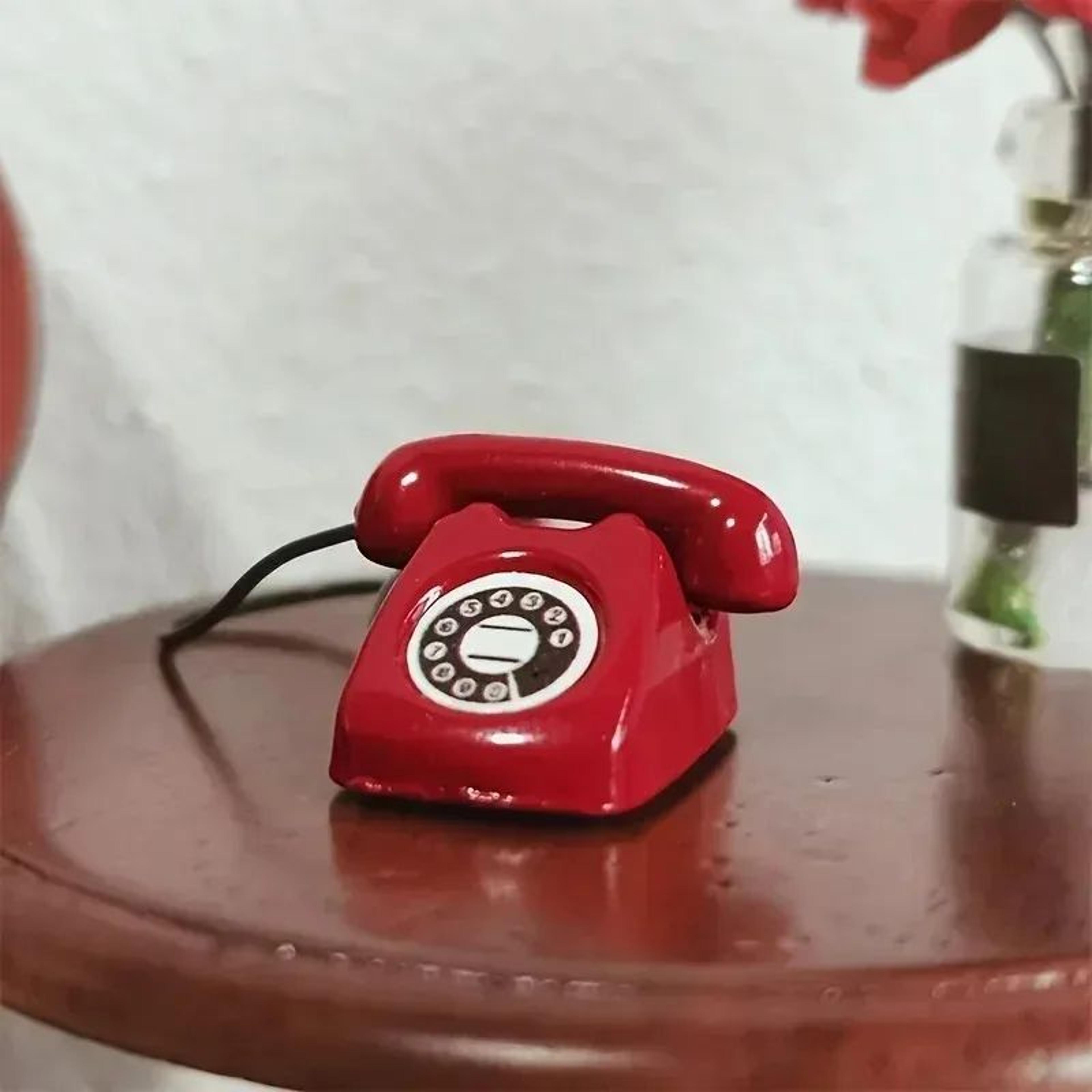 mini alloy retro rotary phone dollhouse decoration