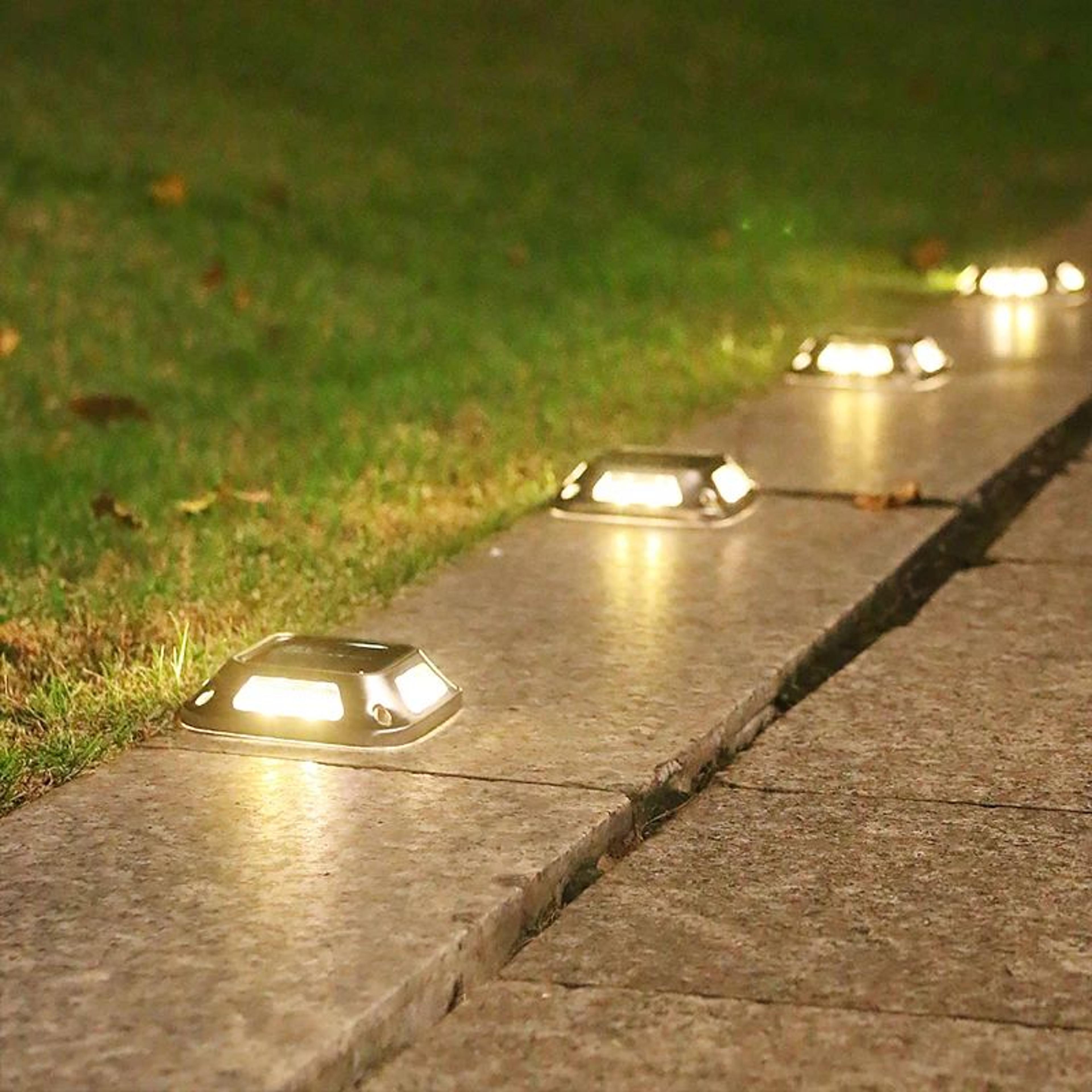 solar 8 led waterproof dock lights