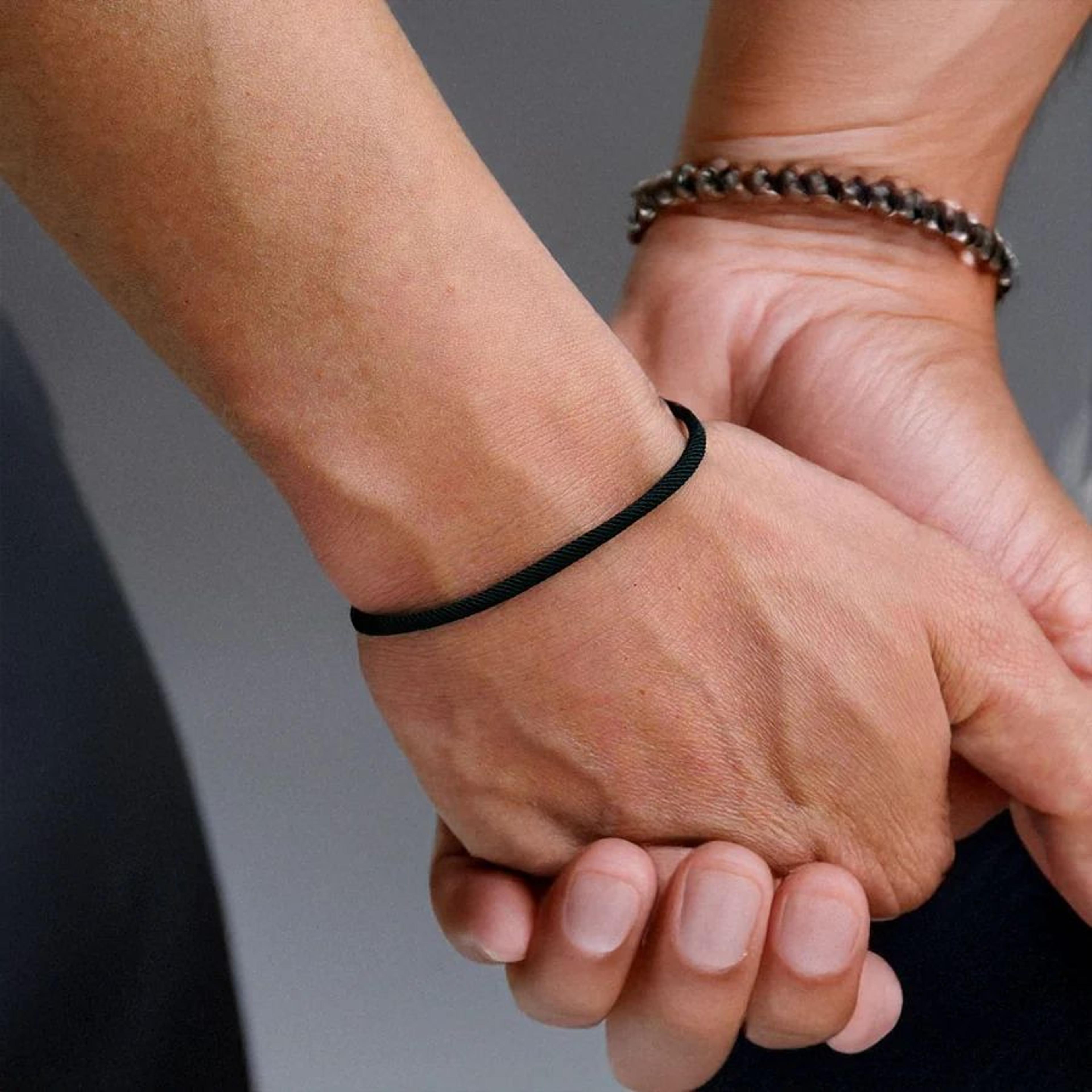 simple adjustable woven rope bracelet