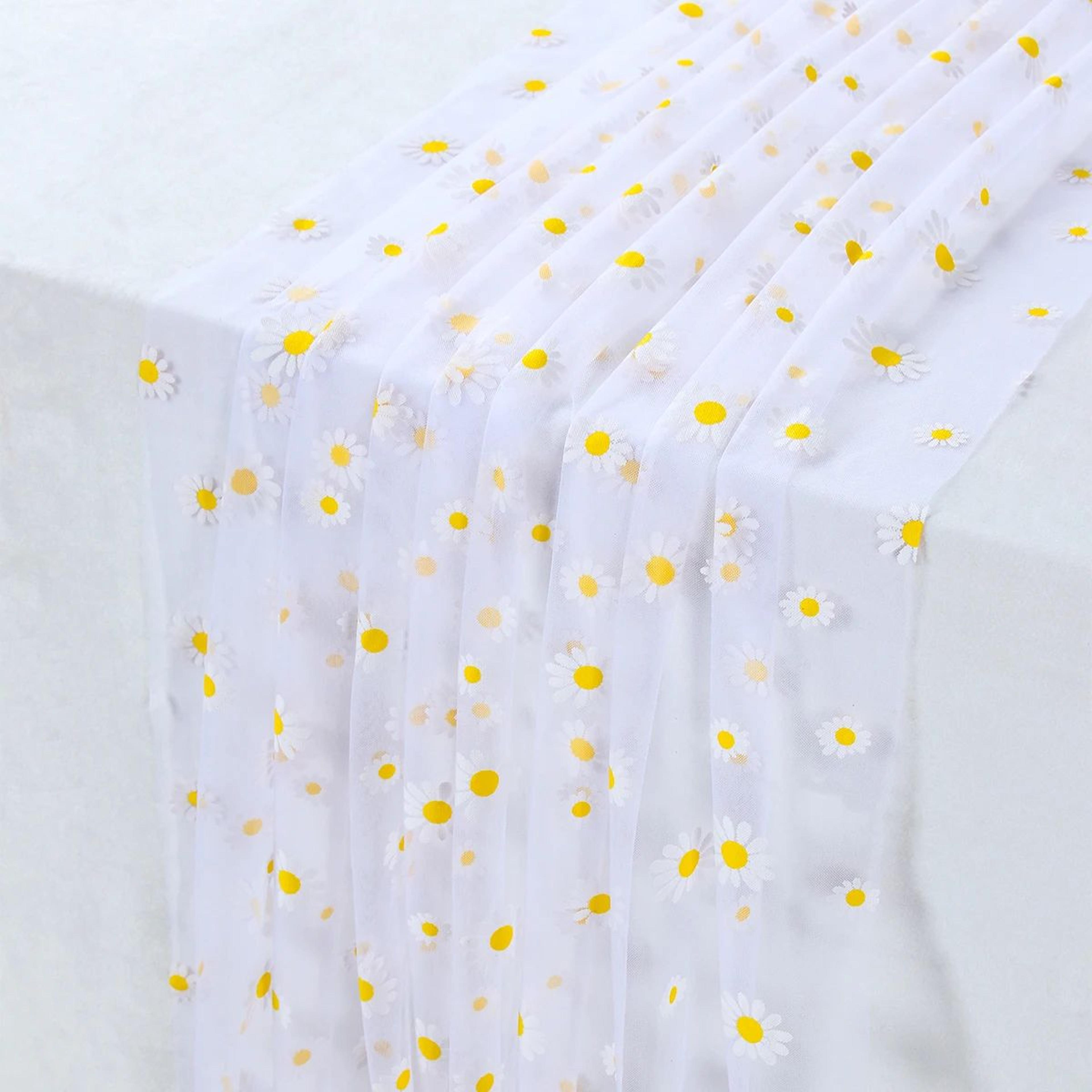 daisy pattern tulle mesh table runner
