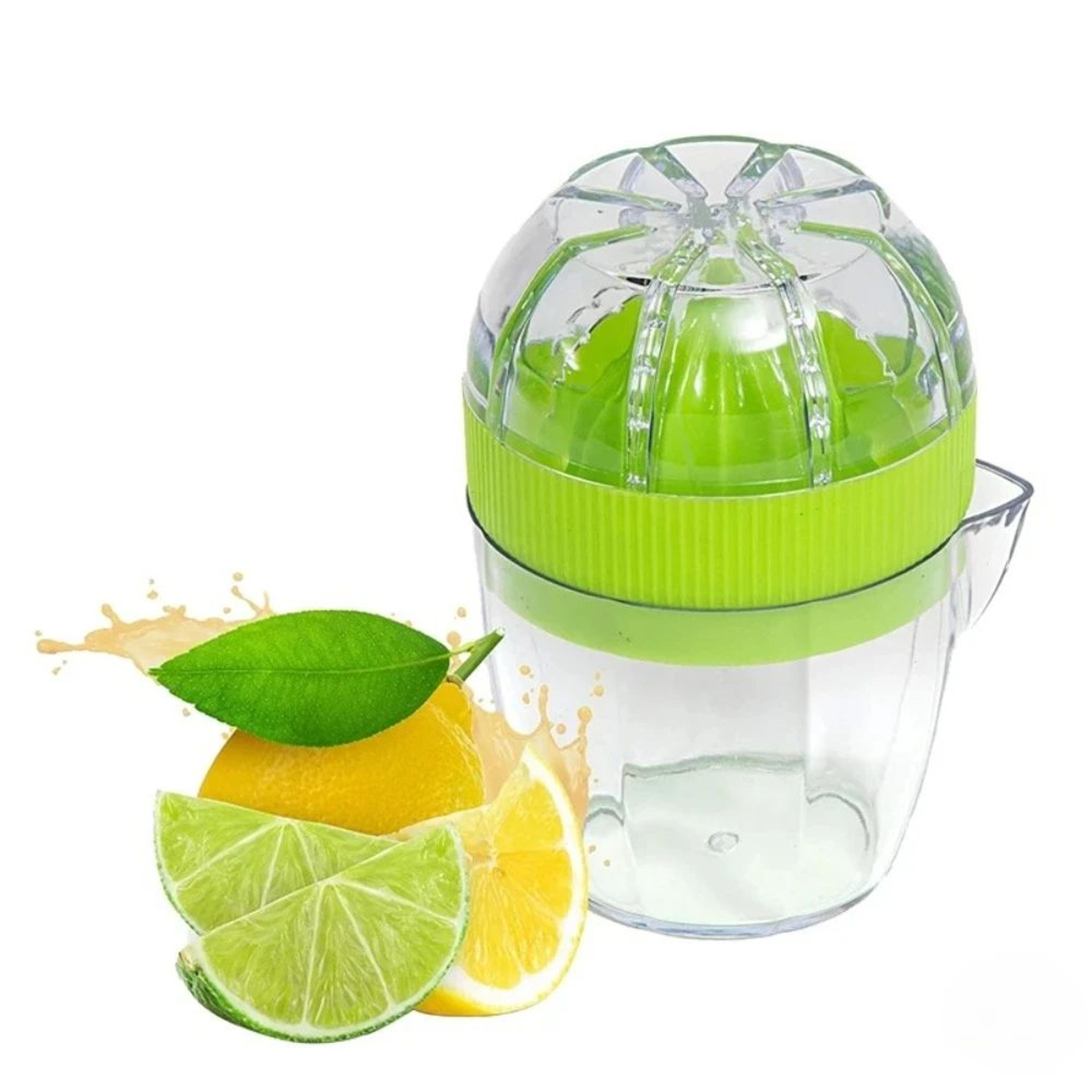 manual citrus juicer with lid and pour spout