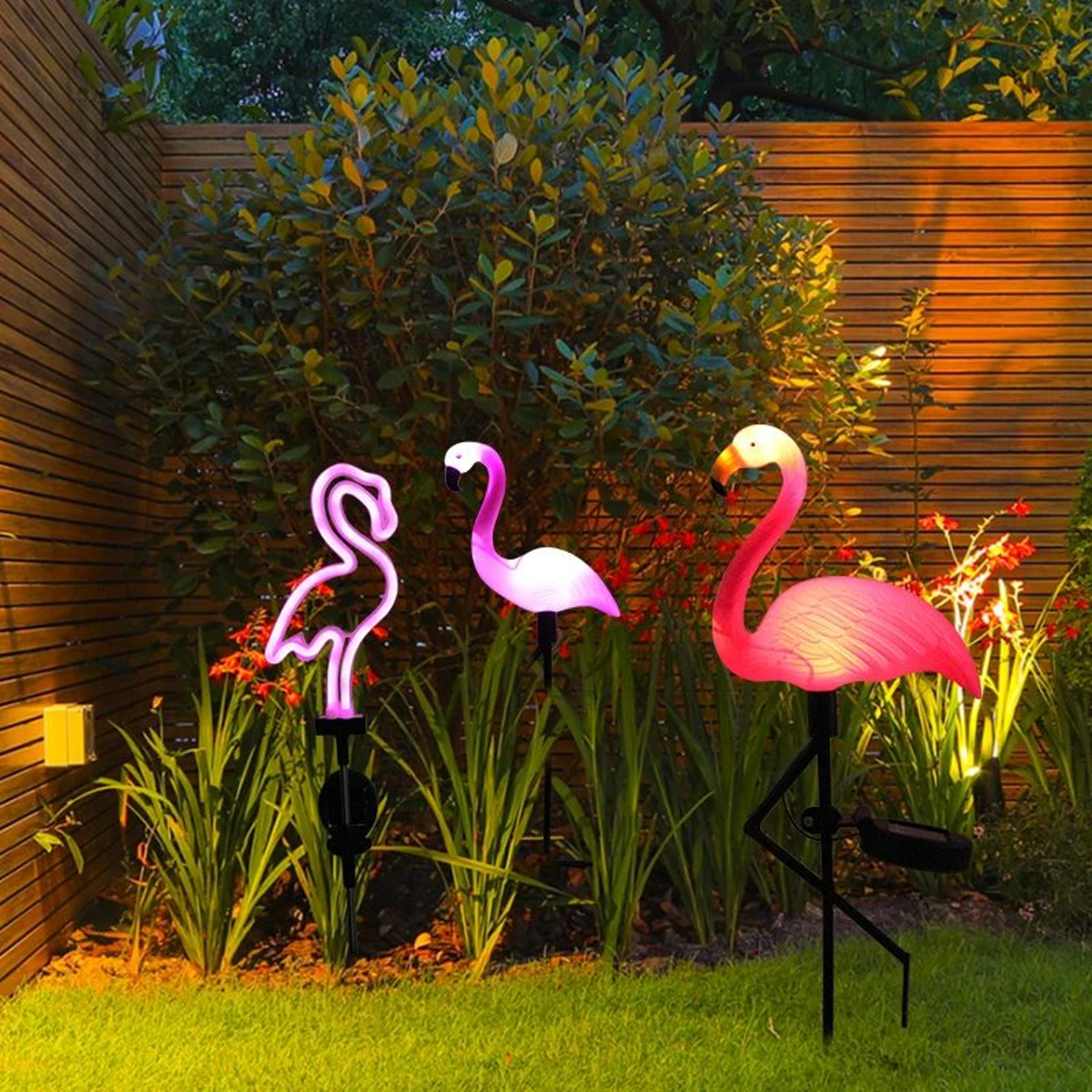 solar led flamingo garden stake light for outdoor decor