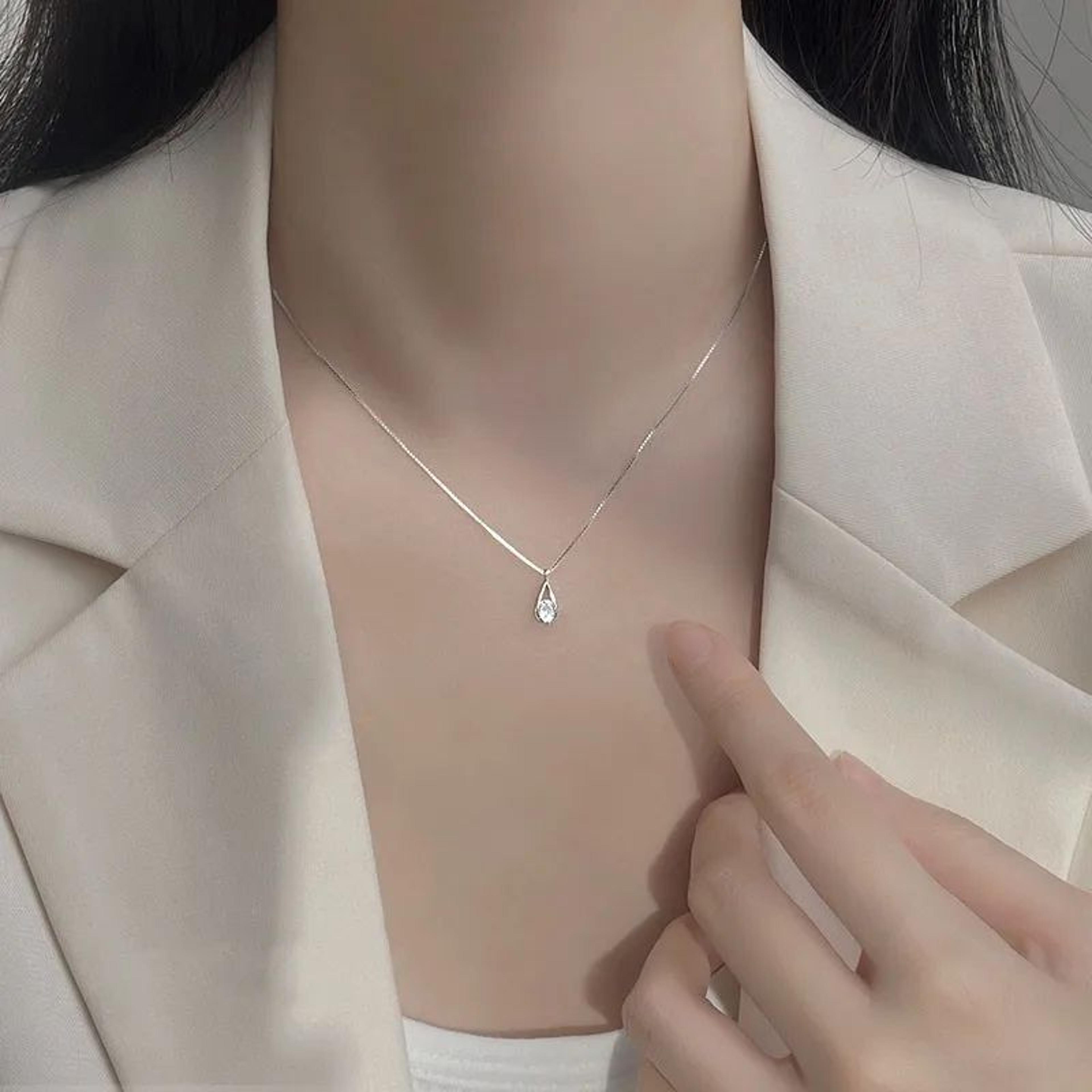 sterling silver zircon water droplet necklace