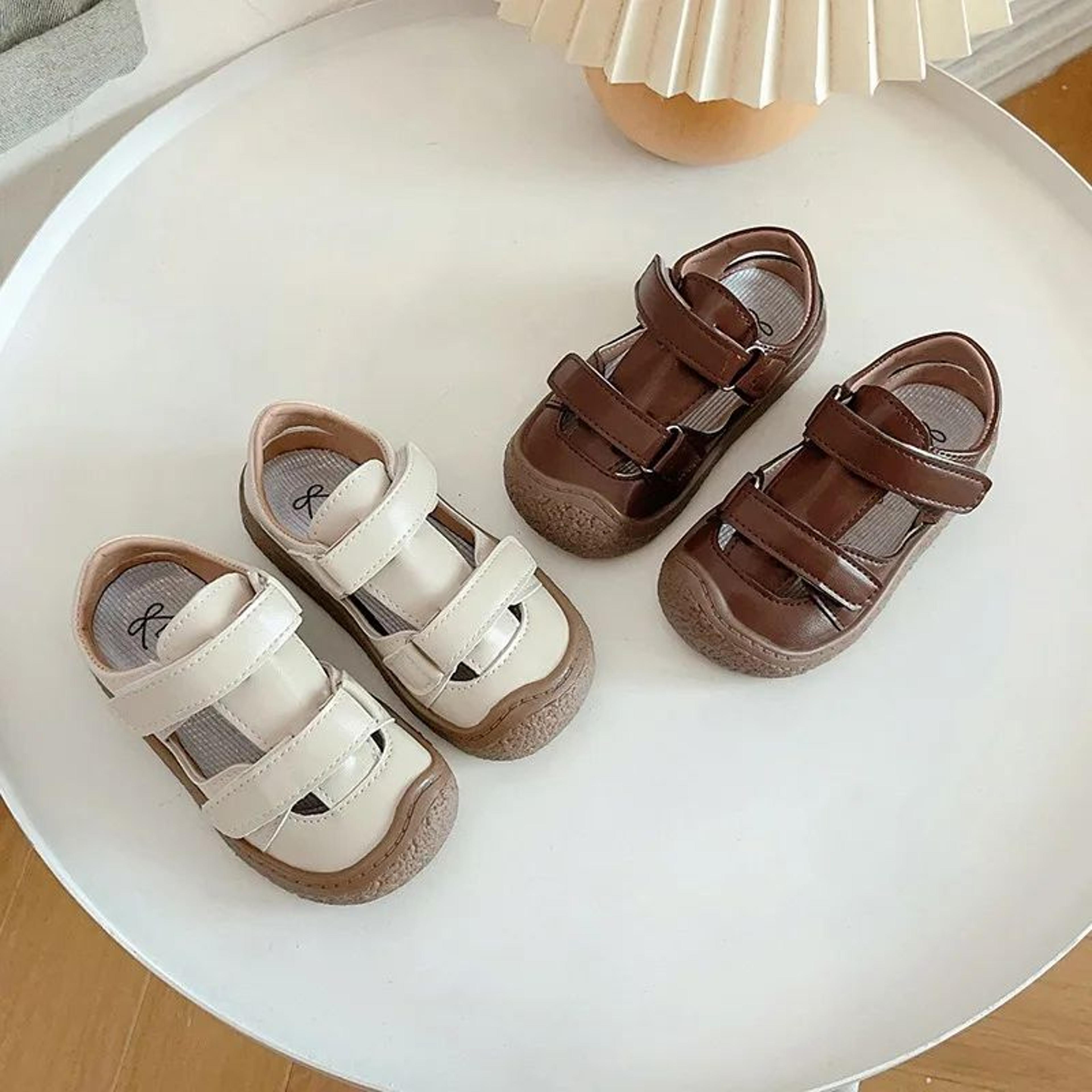 baby summer sandals with soft anti slip soles for boys and girls