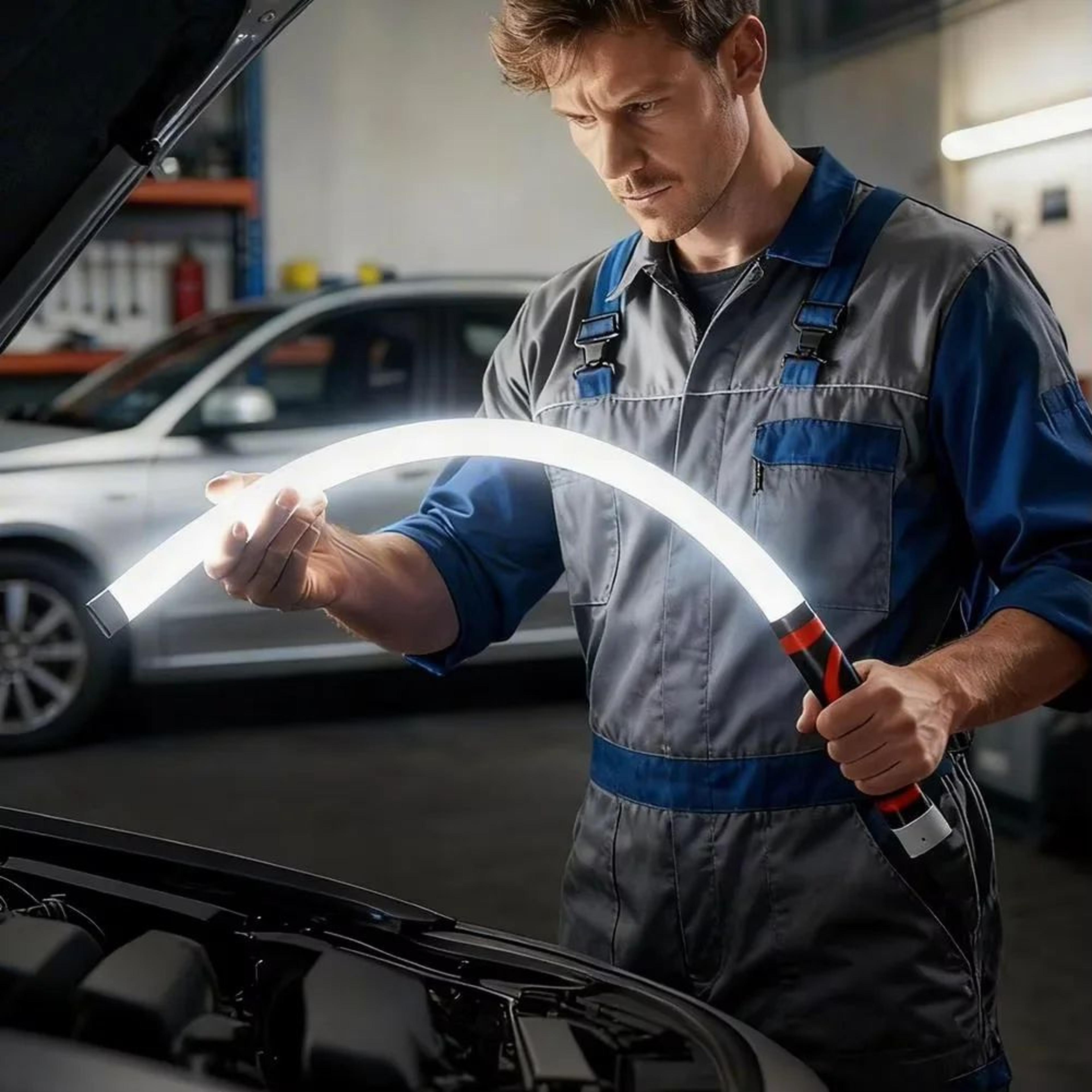 bendable led work light for maintenance and outdoor tasks