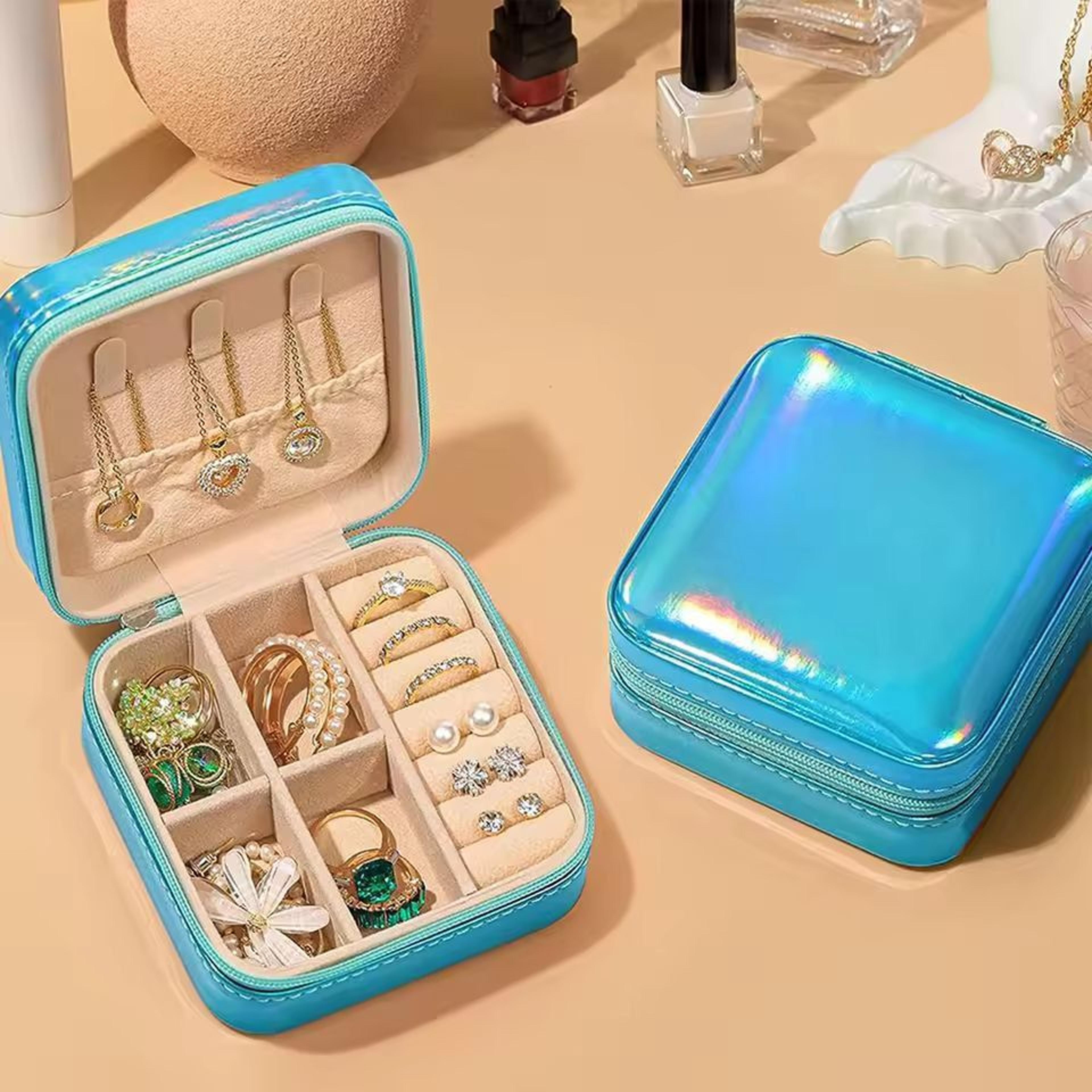 chic & compact portable jewelry box - travel jewelry organizer