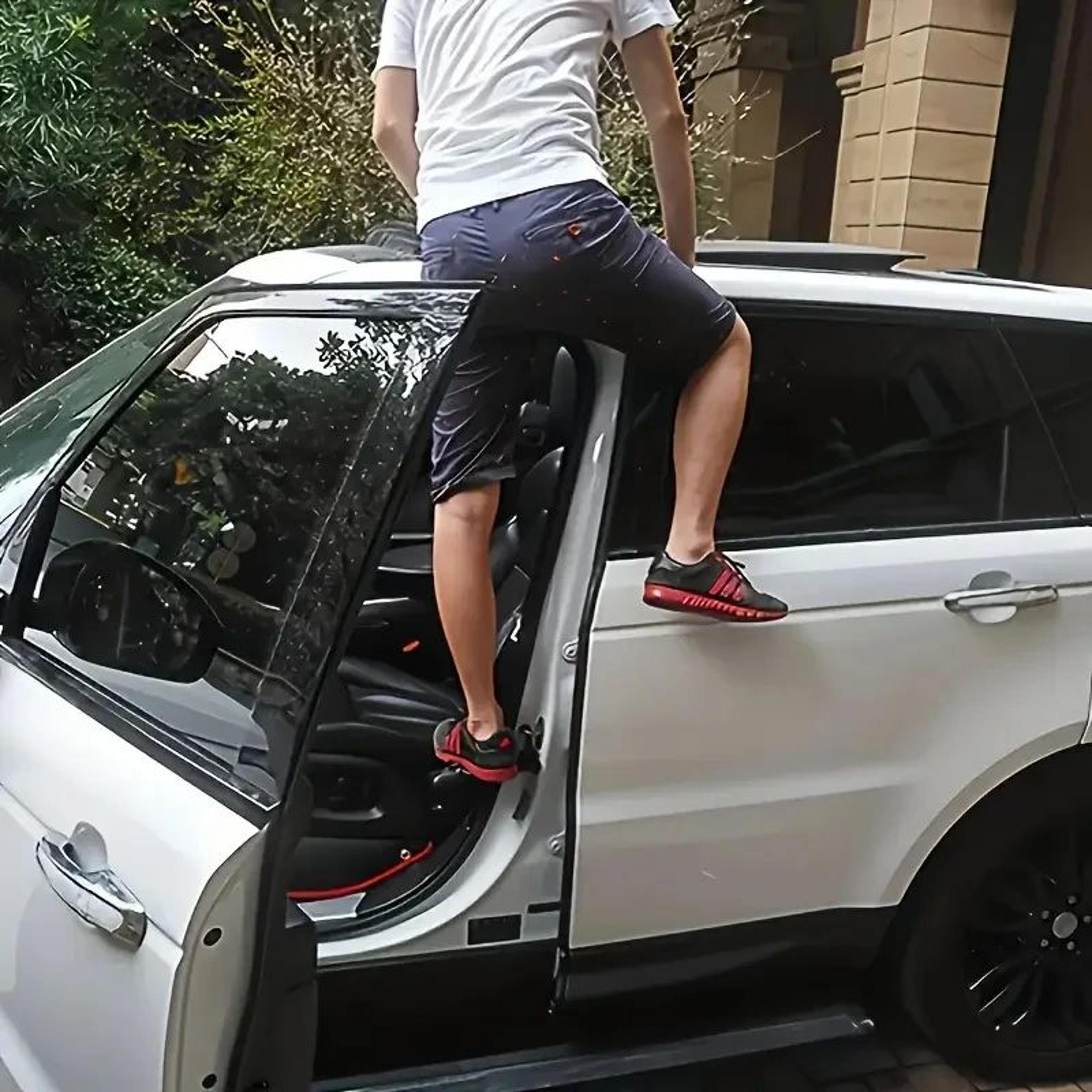 roofrack easy-step - universal foldable car door step for easy roof access