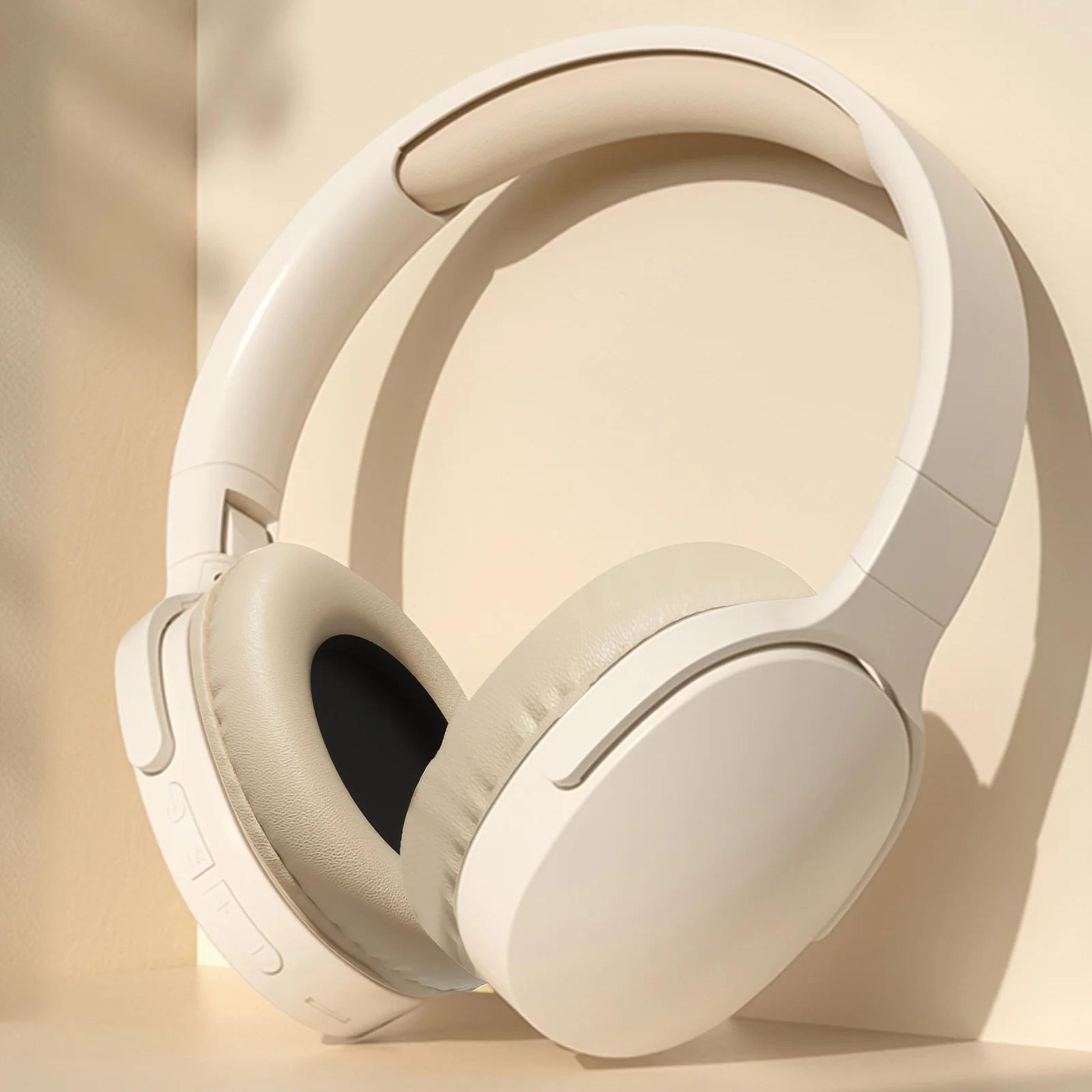 pulsemax over-ear wireless bluetooth earbuds with long battery life