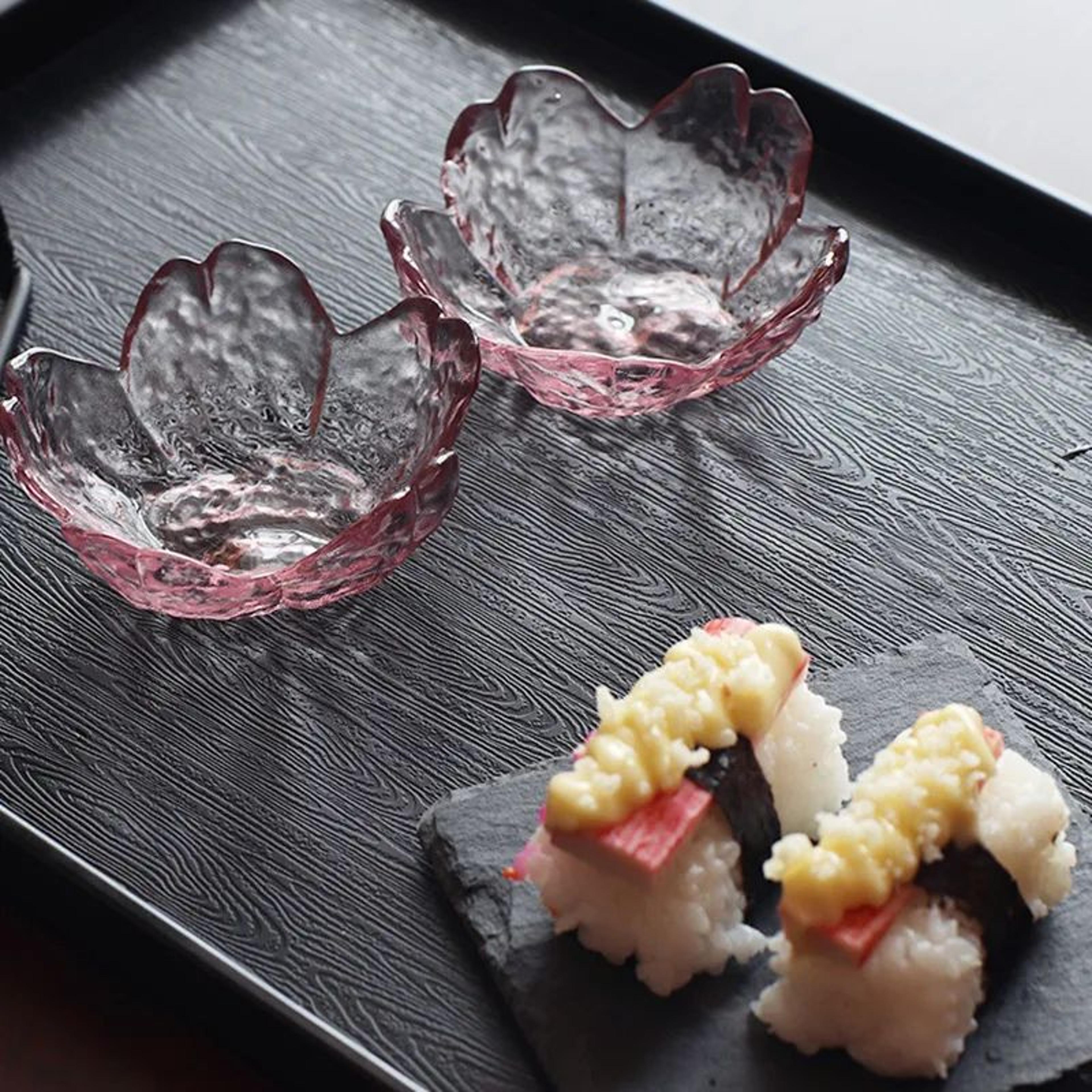 japanese sakura glass dipping dish – cherry blossom sauce bowl for bbq, hot pot & desserts