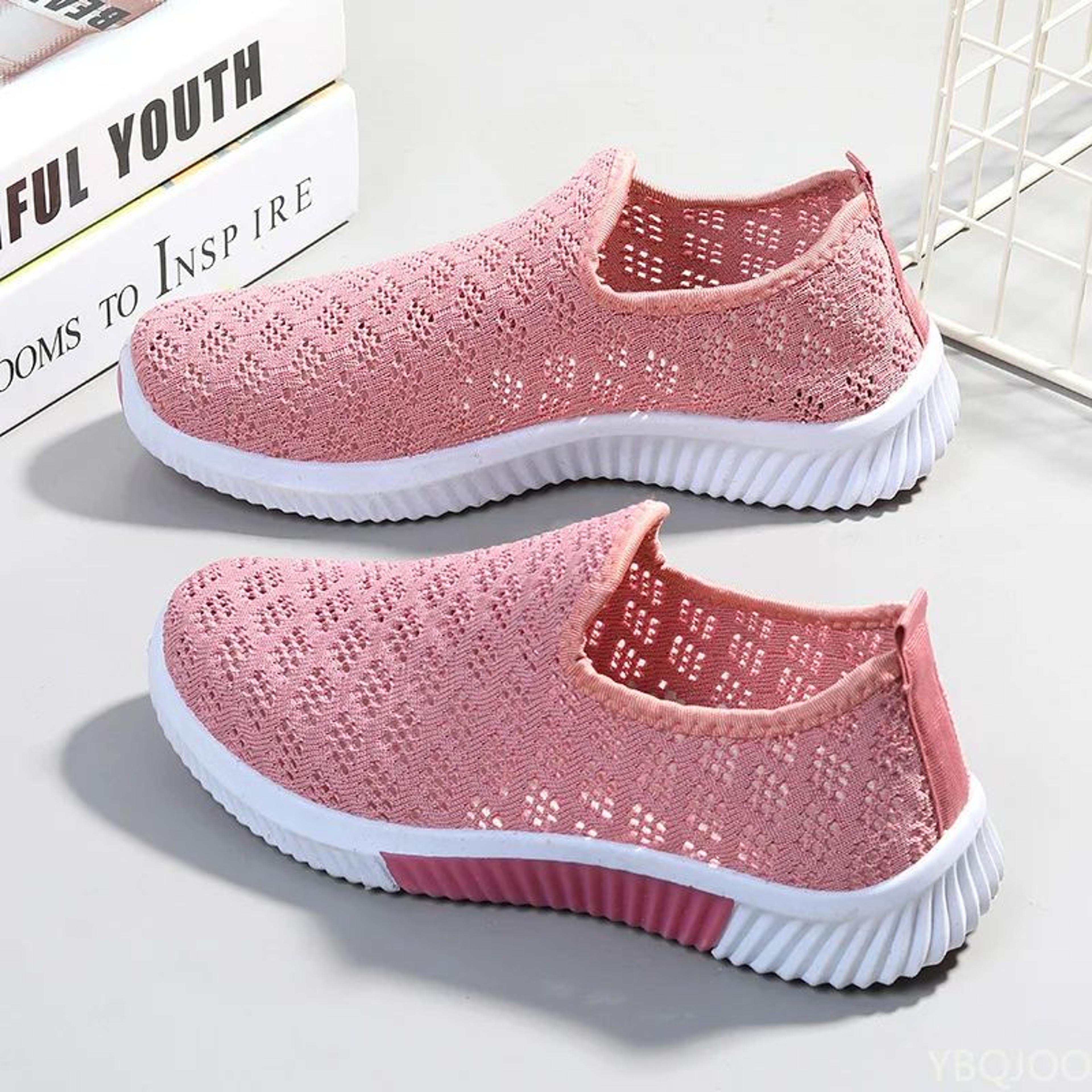 everyday breeze mesh sneakers for women – breathable flats with soft sole comfort