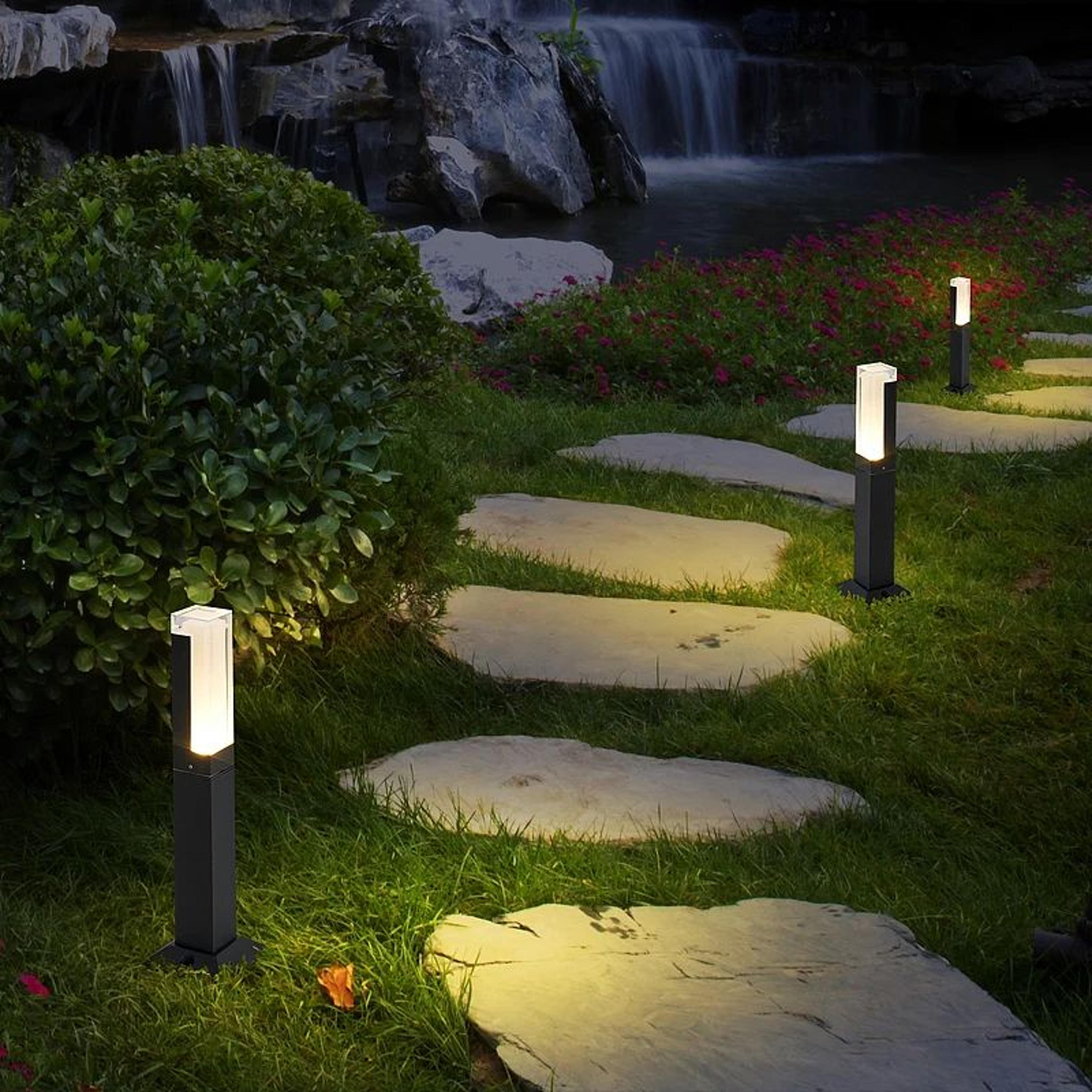 modern minimalist aluminum outdoor led lawn light for courtyards & pathways