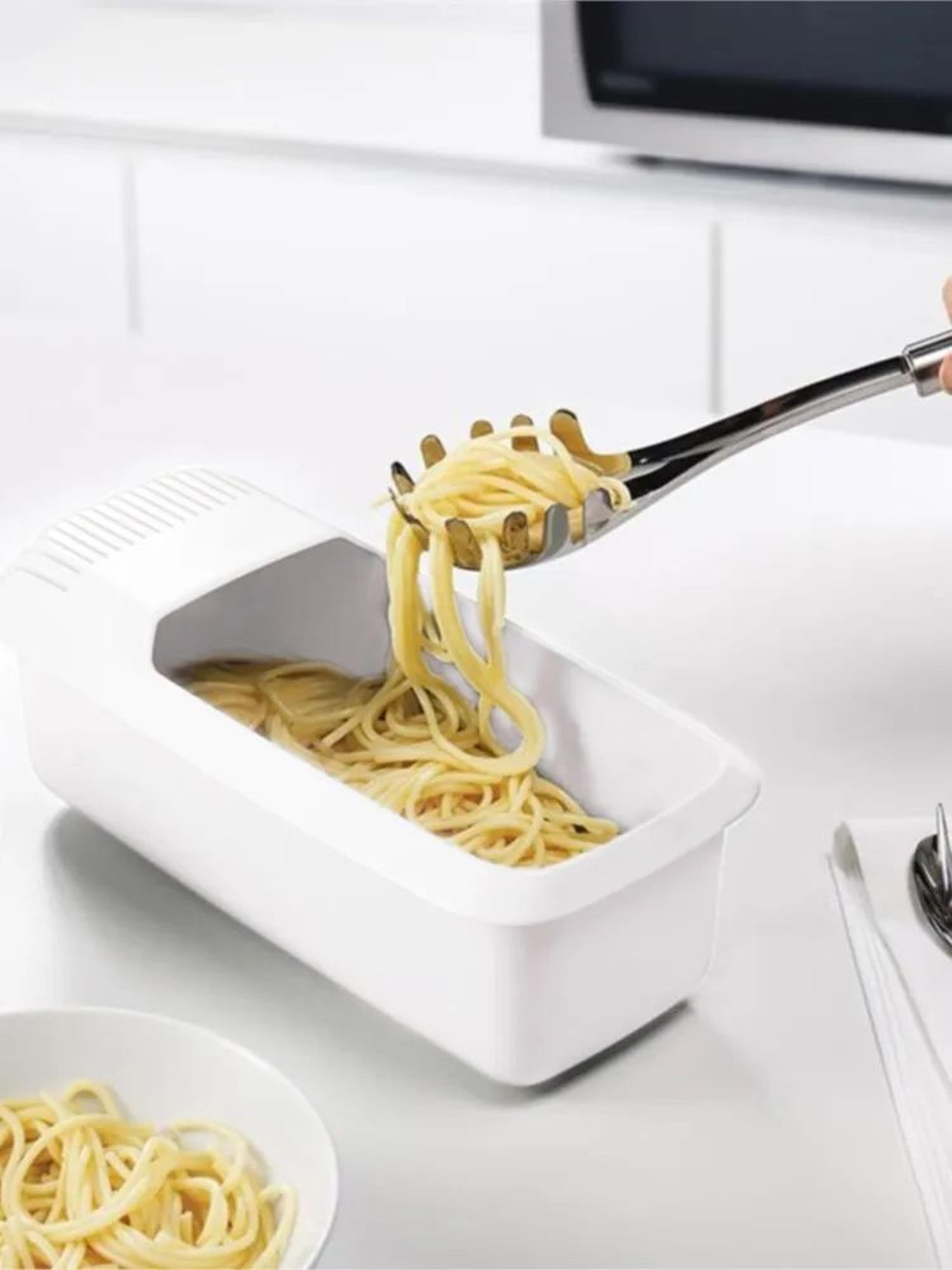 quickcook microwave pasta cooker with strainer & steamer bowl