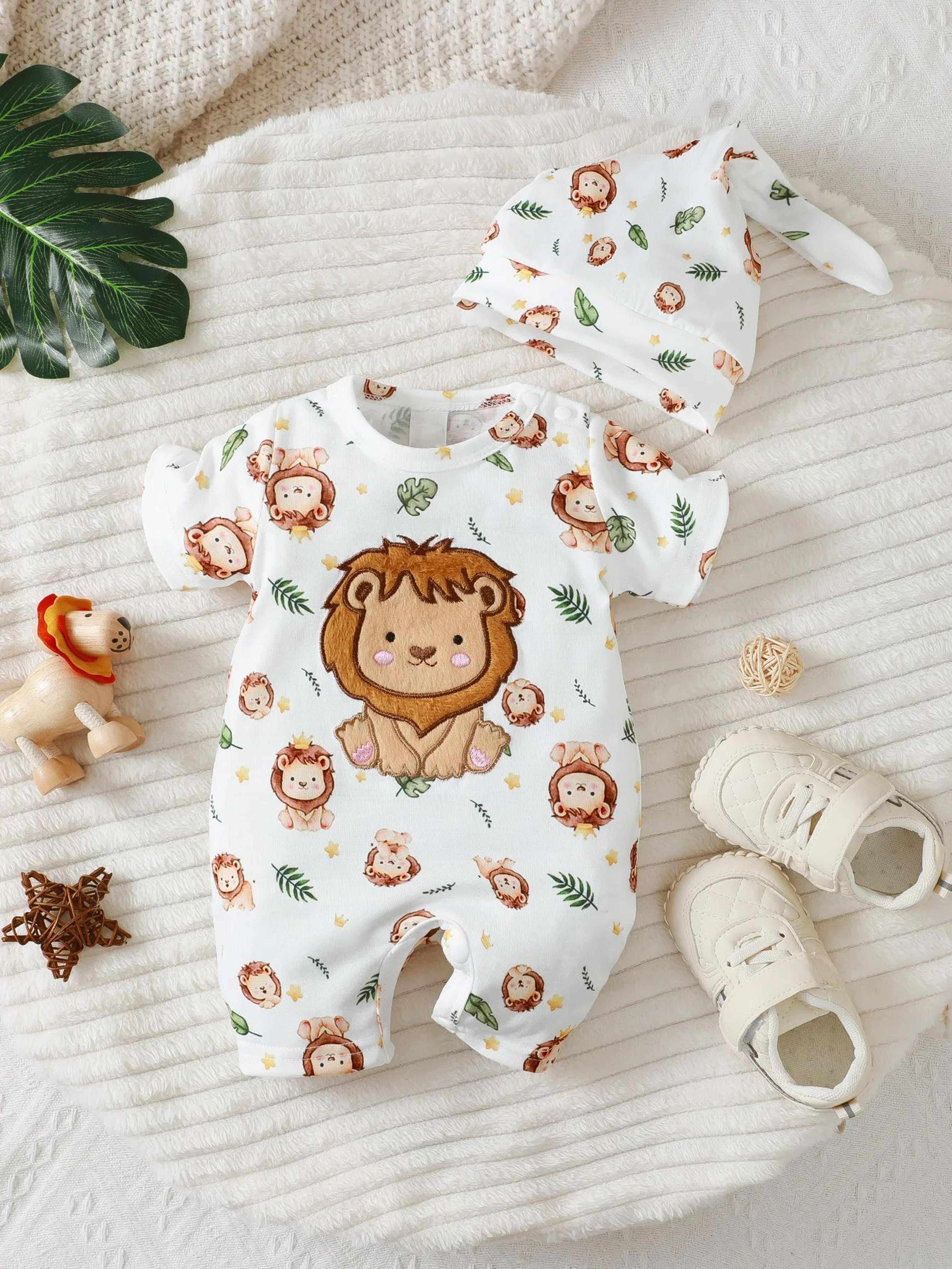 baby boy outfit set cartoon lion hoodie shorts & hat – soft newborn summer outfit