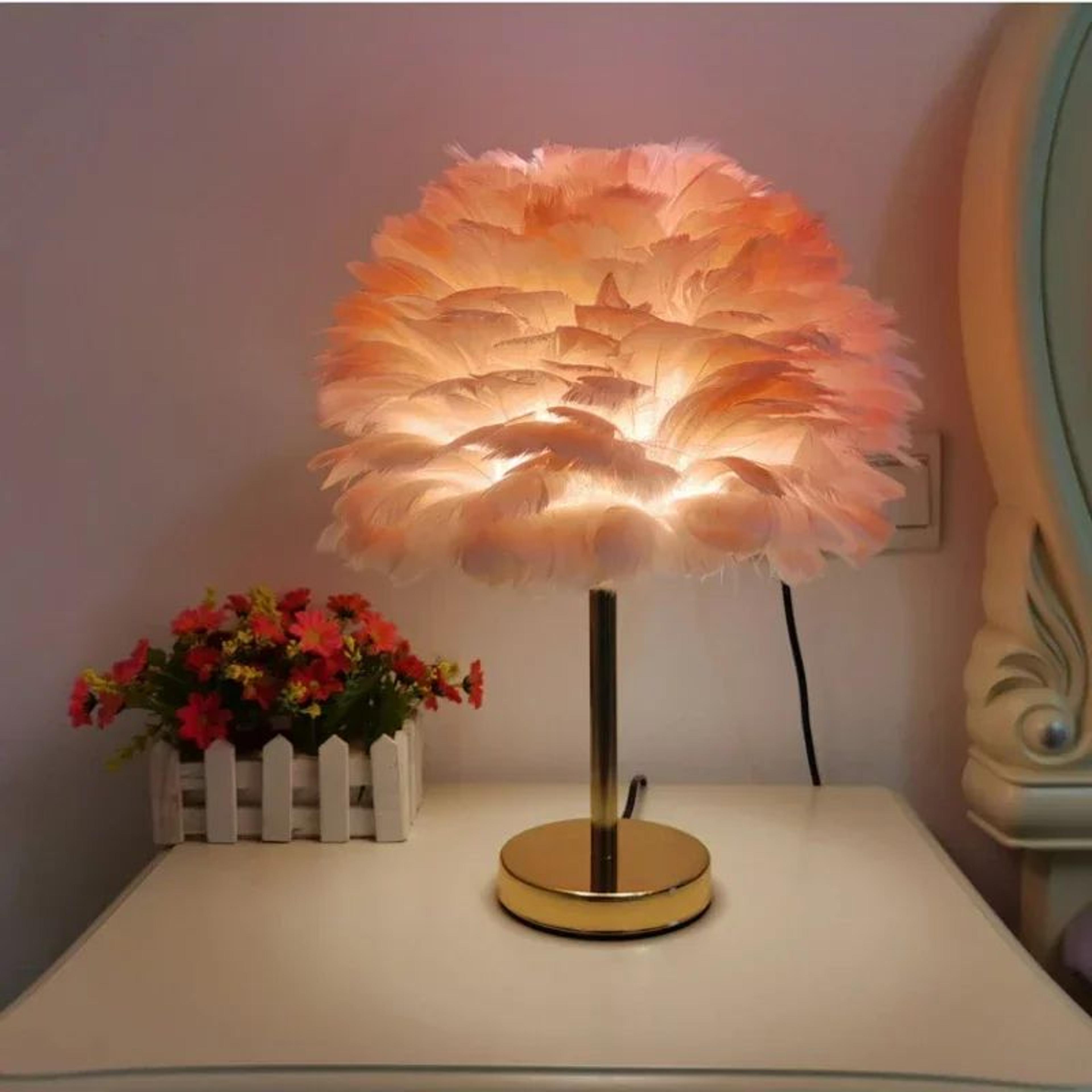 elegant feather table lamp – modern bedside table lamp for bedroom & living room decor