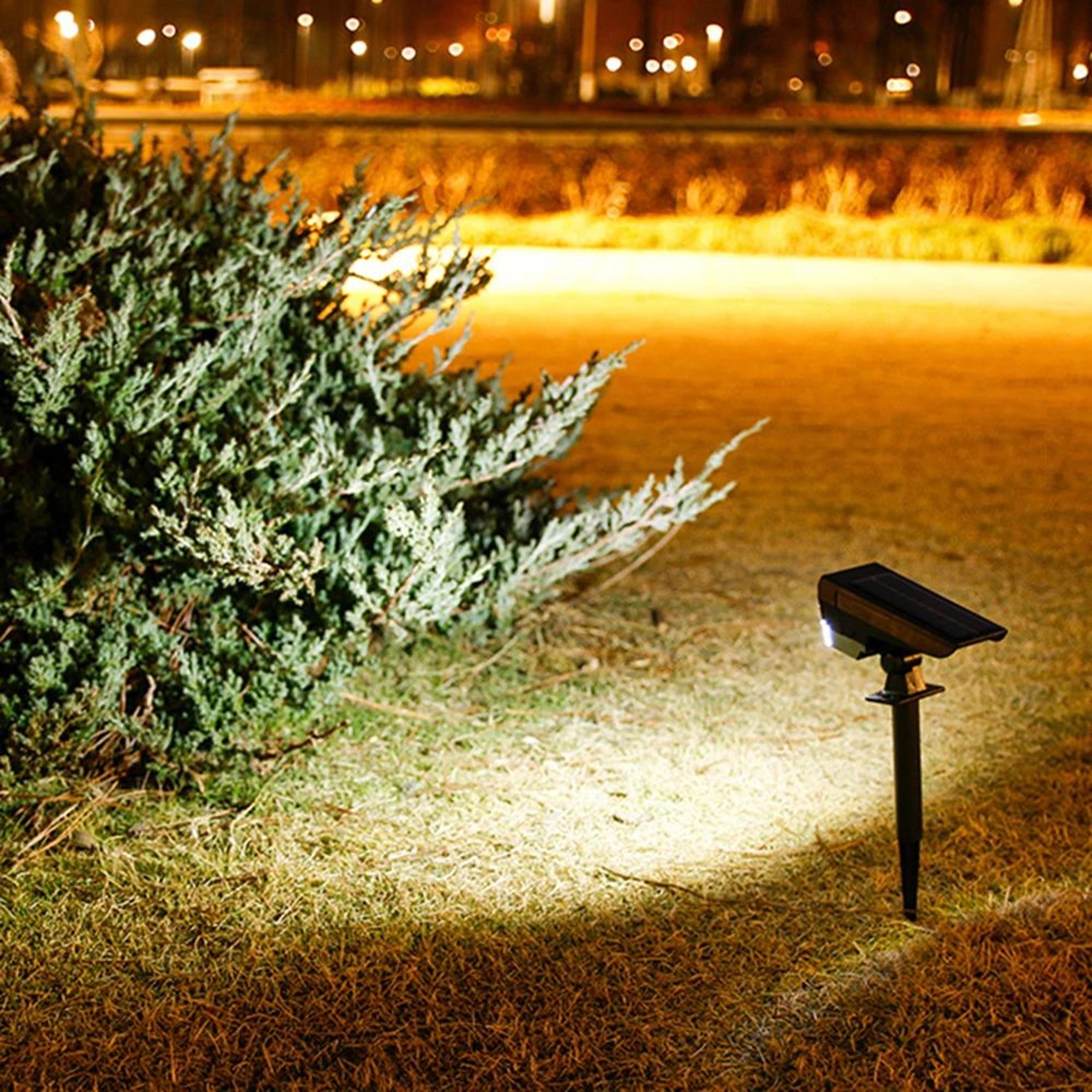 solarglow waterproof solar spotlights for garden and landscape lighting