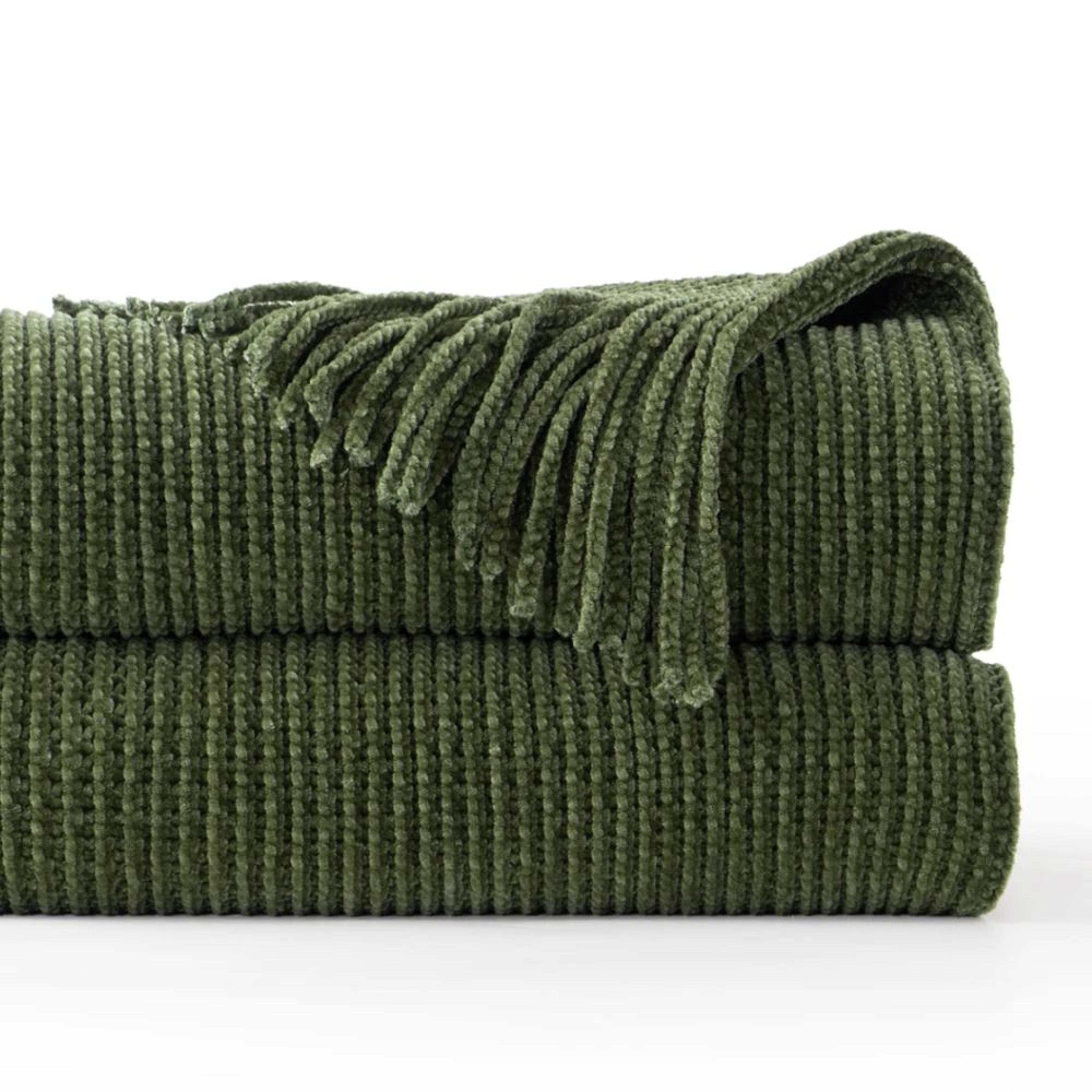 battilo green plaid chenille knit throw blanket with tassels for couch and bed