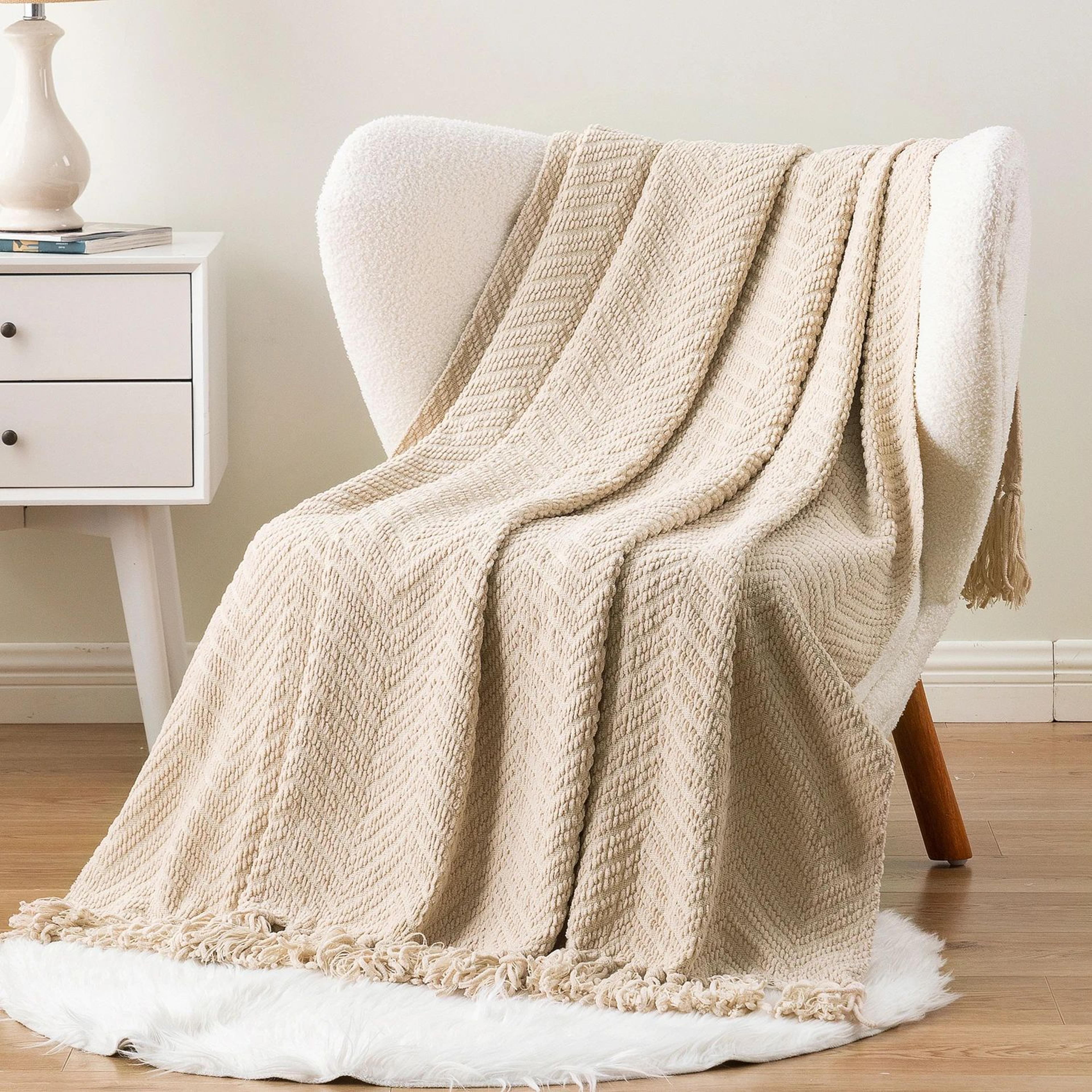 battilo soft chenille plaid knit throw blanket for couch and bed