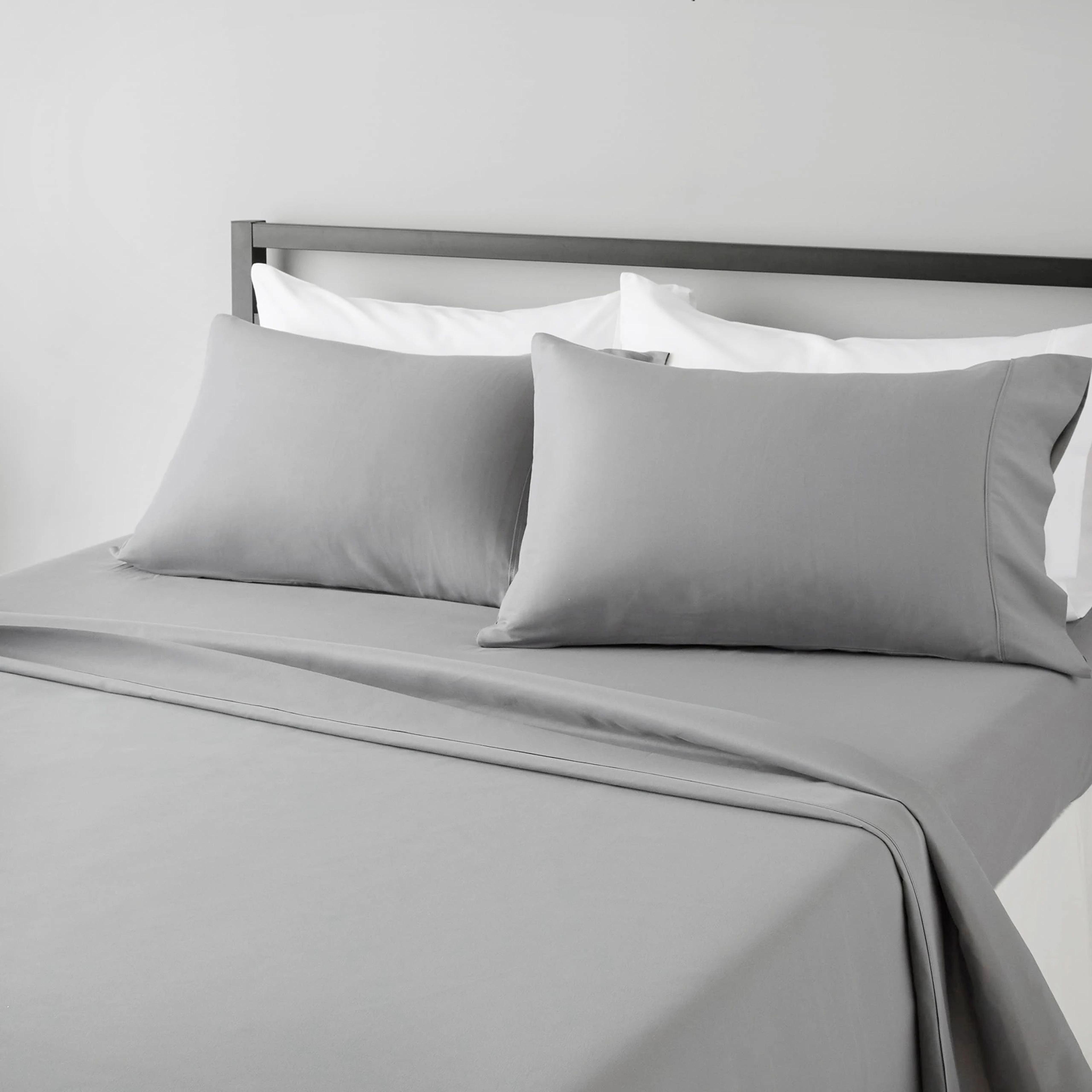 4 piece soft microfiber bed sheet set with flat sheet fitted sheet and pillowcases