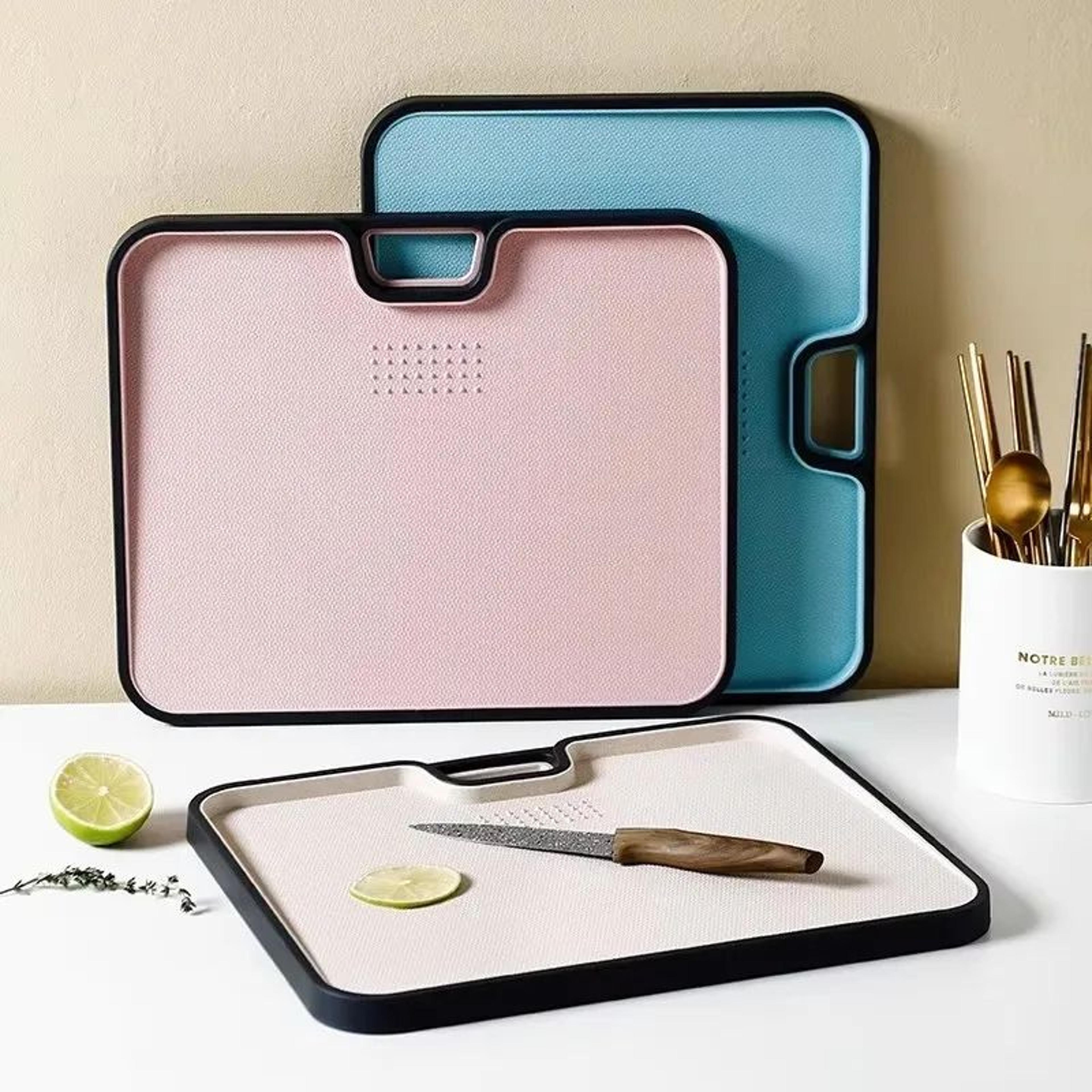 wheat straw cutting board with juice groove and garlic grinder