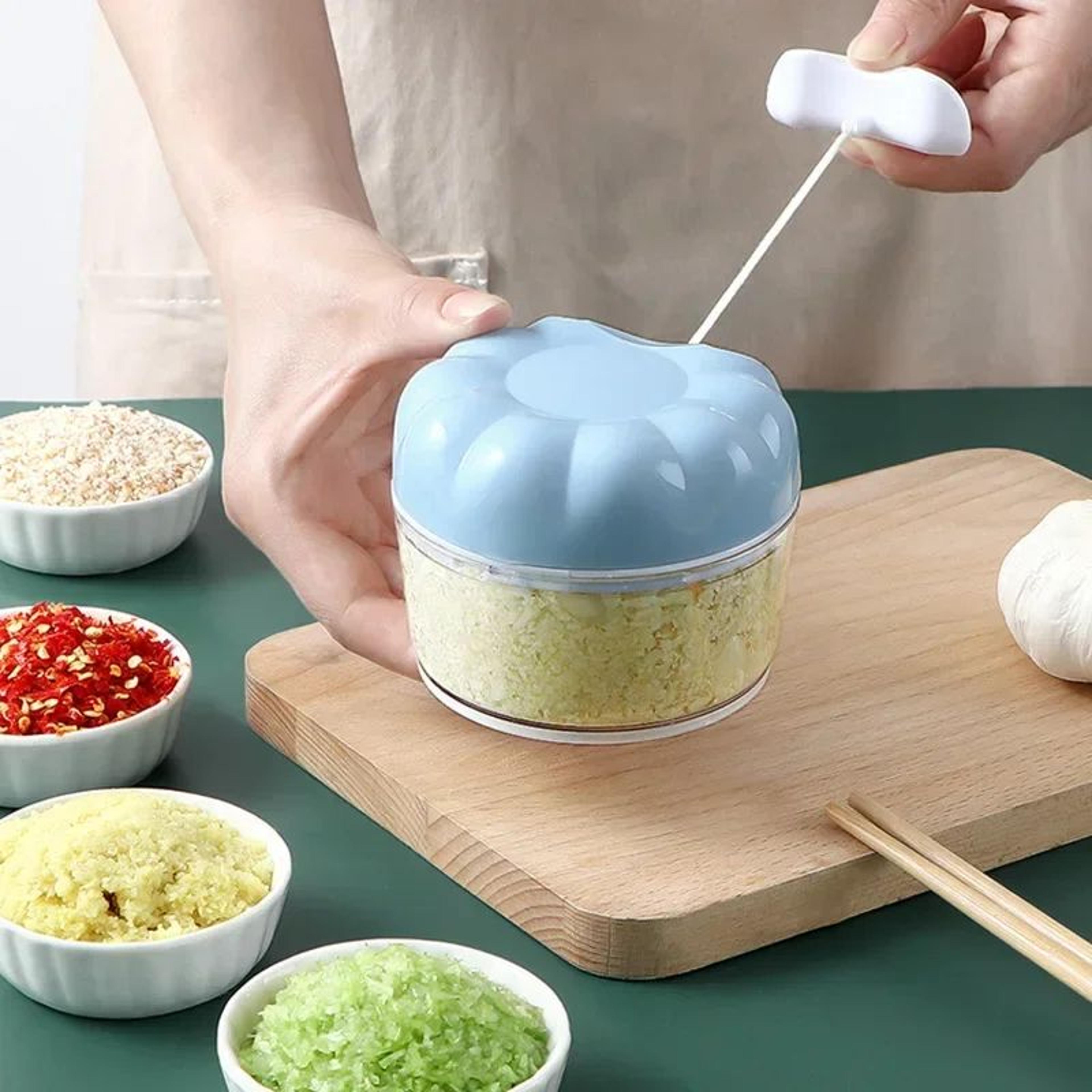 manual pull cord garlic and vegetable chopper with stainless steel blades
