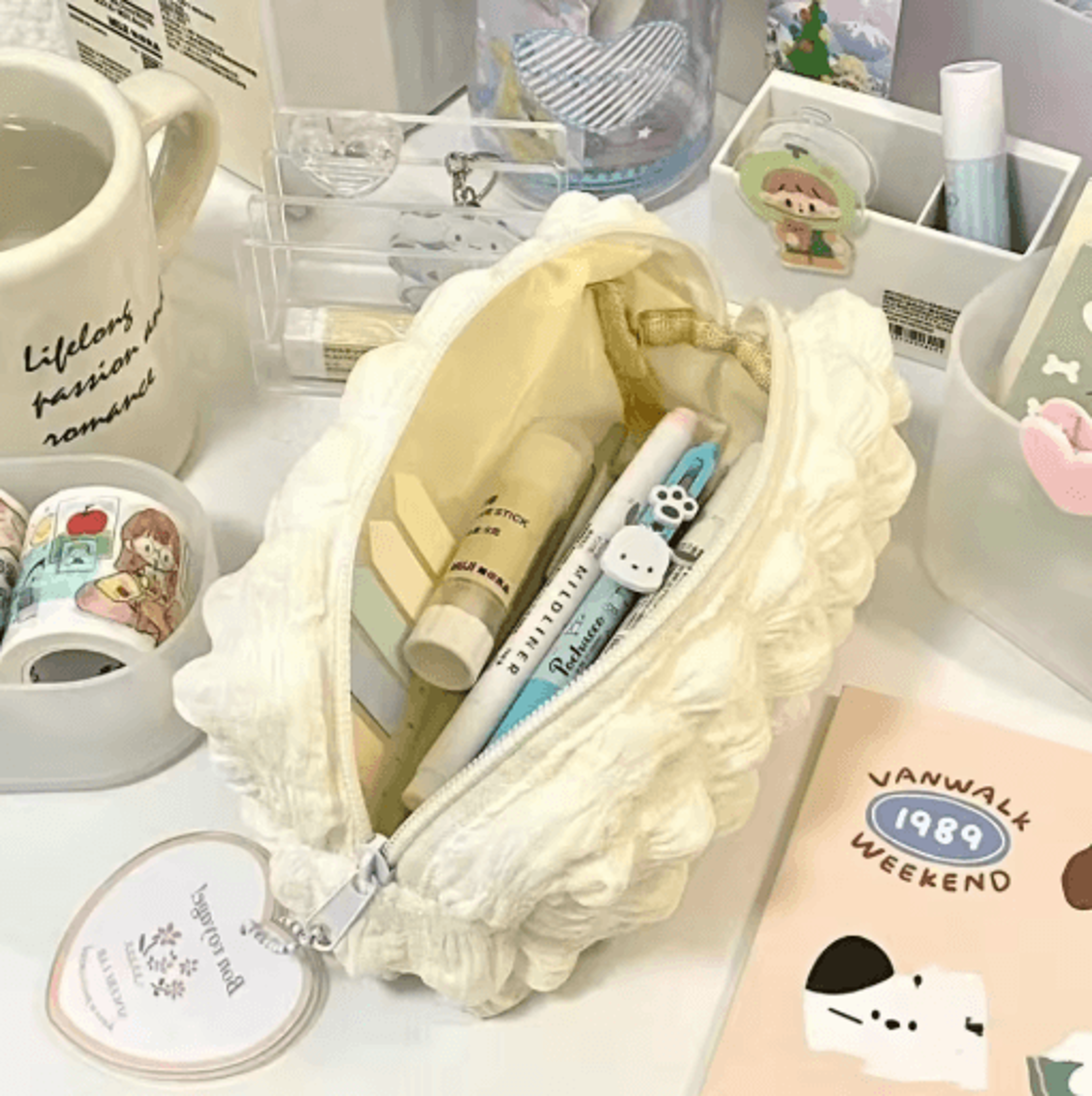 cute cream puff pencil case kawaii zipper pen bag for girls and kids school stationery