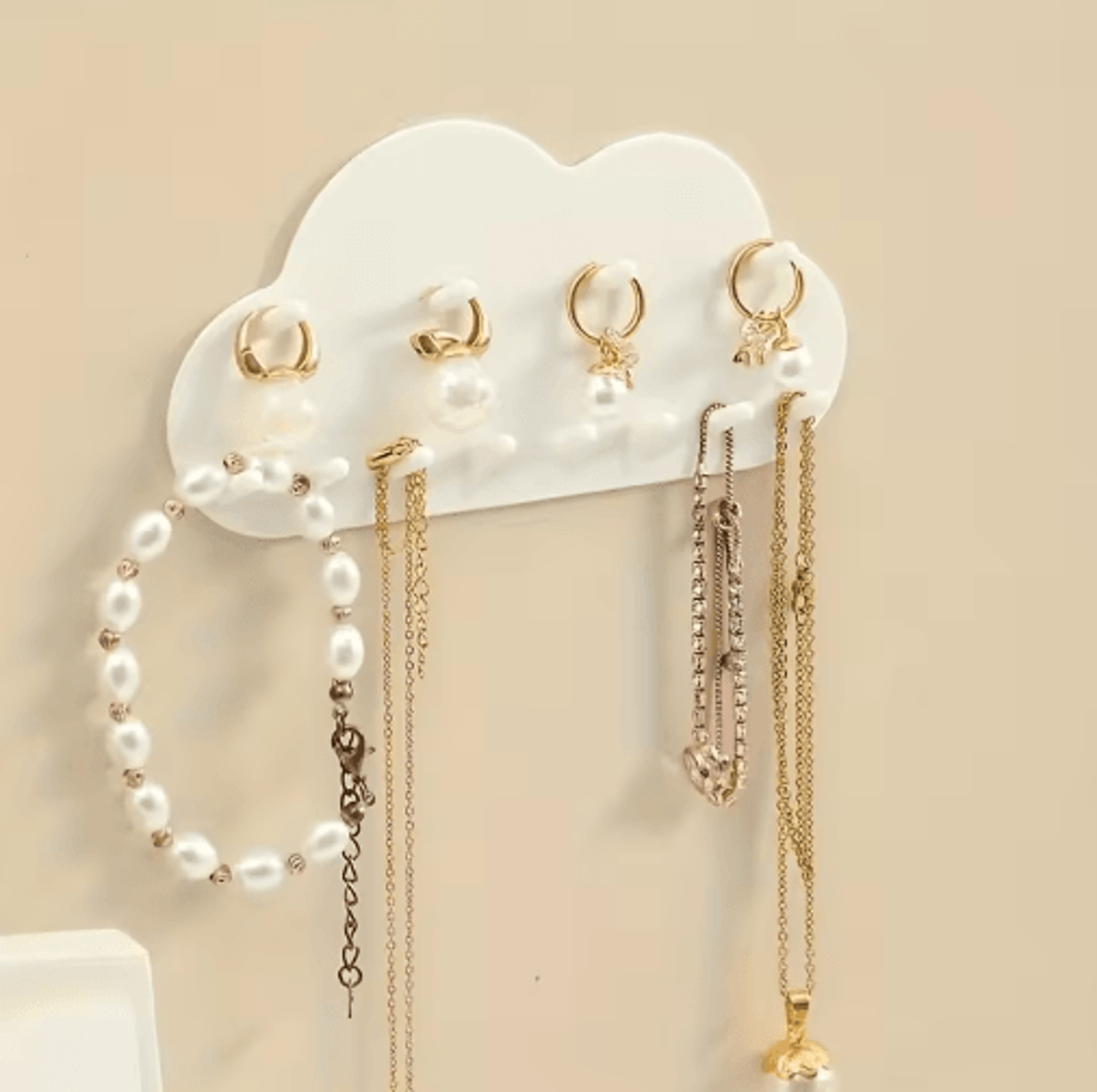 cloud-shaped jewelry hook organizer – white necklace & bracelet storage (2pcs)