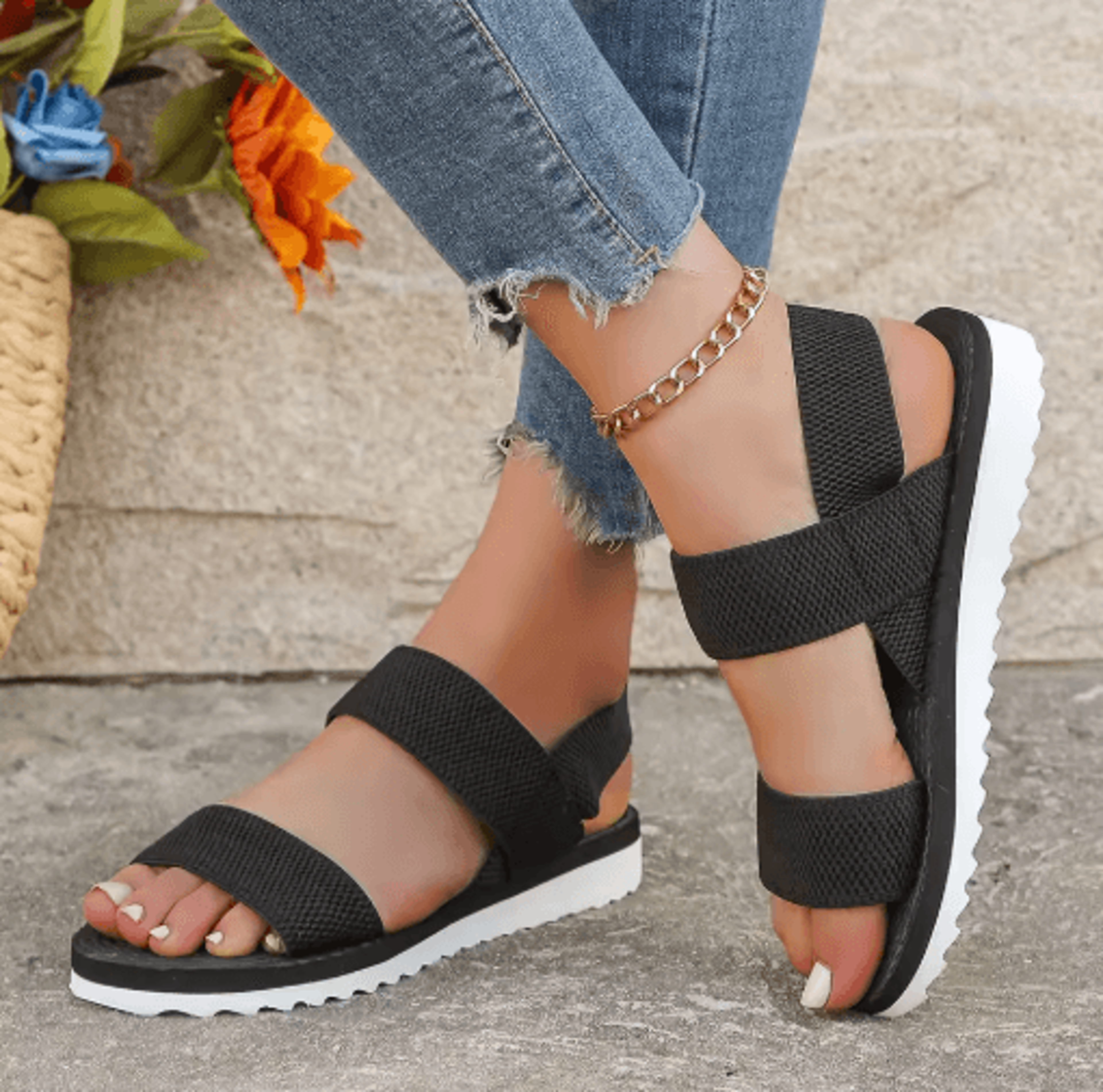 womens anti-slip flat sandals with color-contrast sole