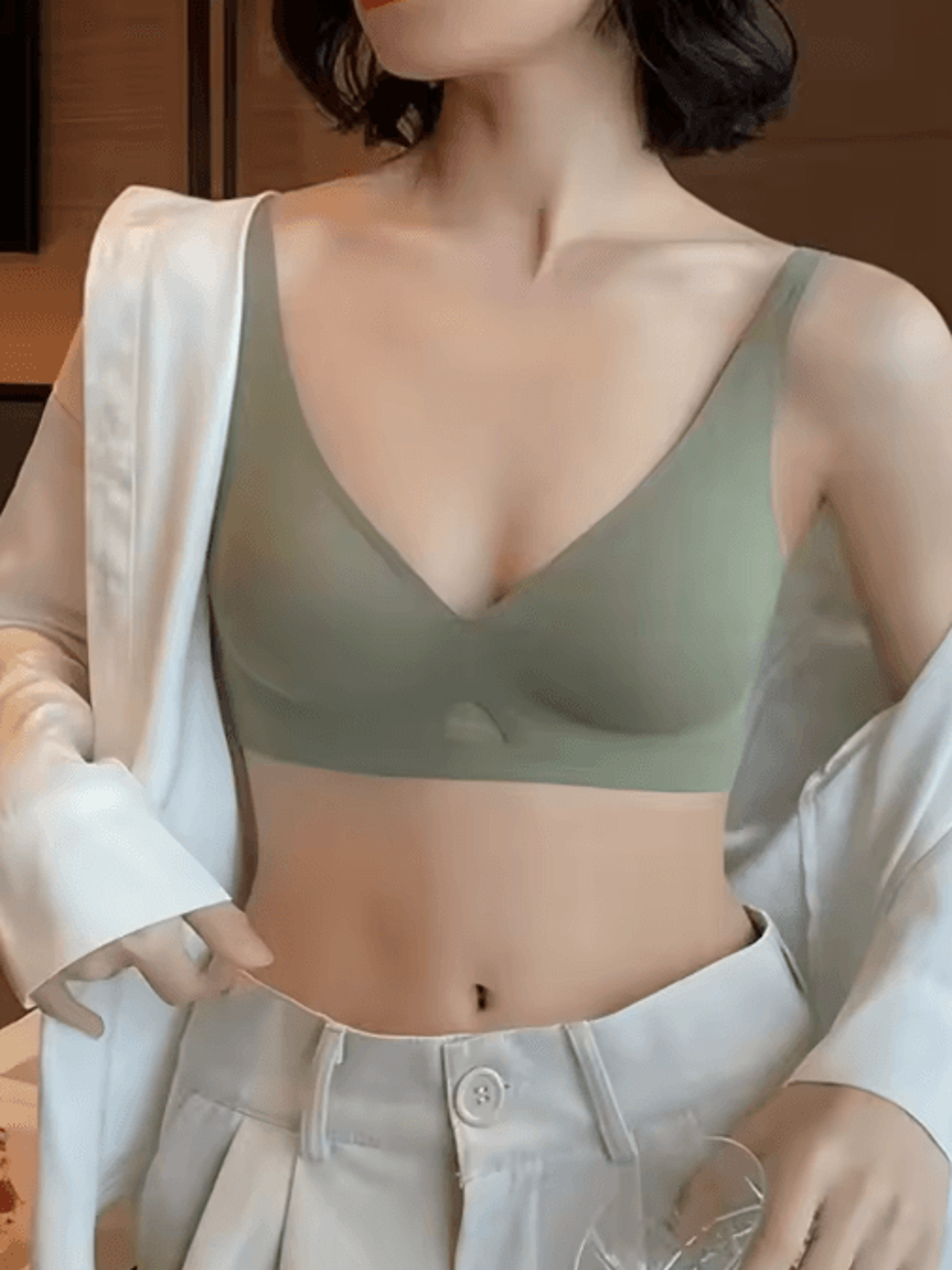 seamless push-up bra with u-shape back and wireless support