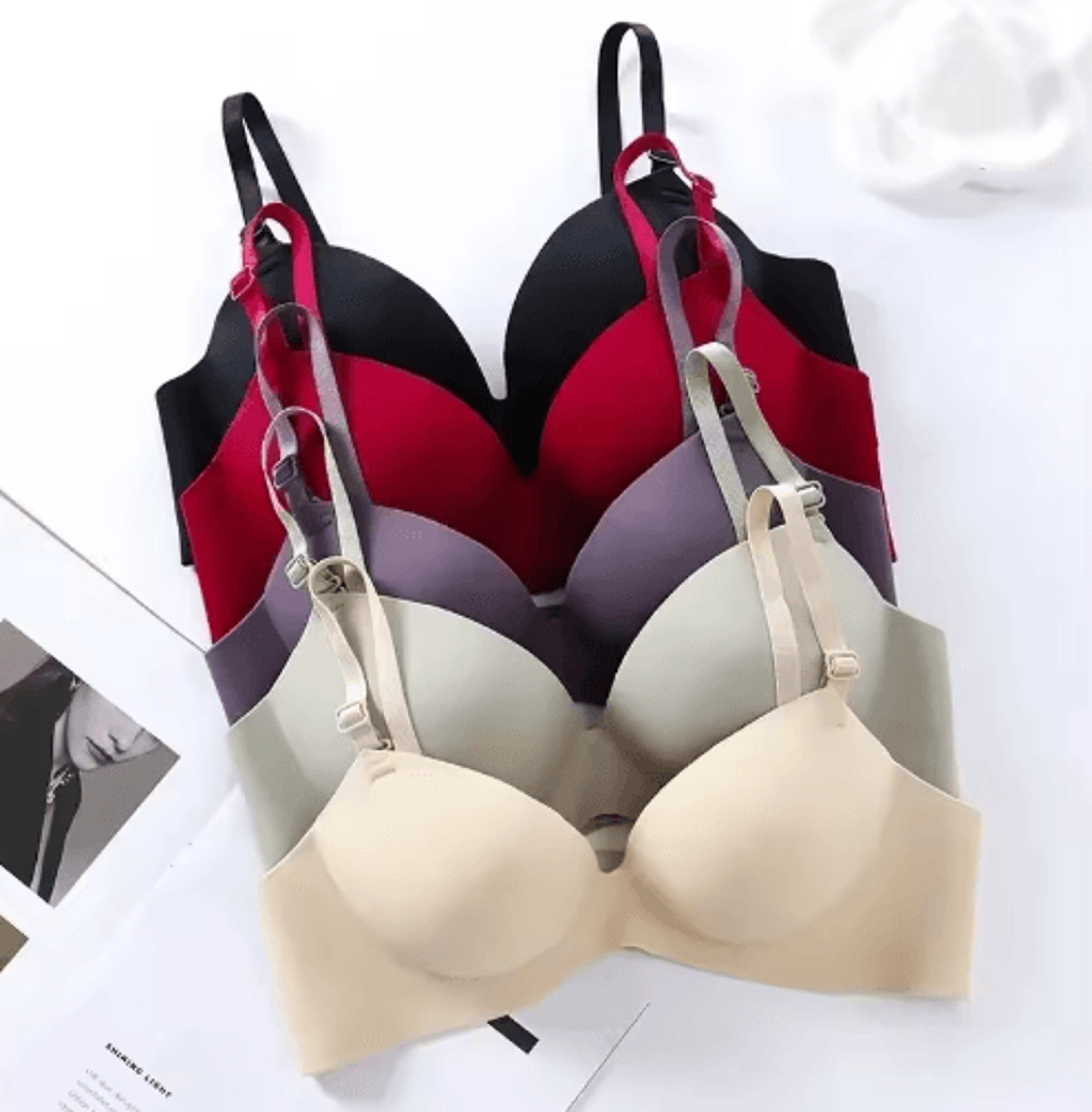 seamless 3/4 cup wireless push up bralette for everyday comfort