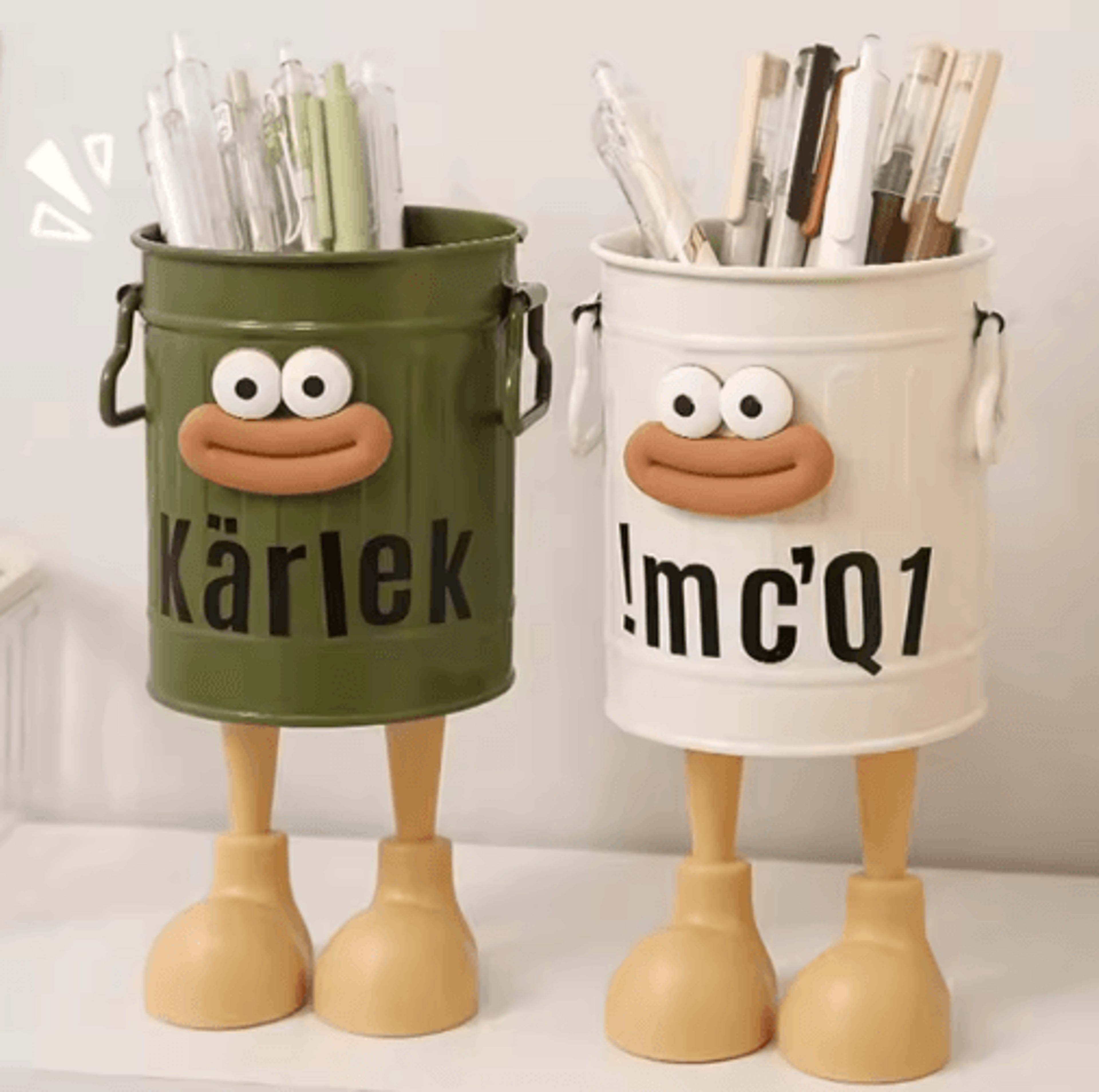 funcartoon desk pen holder with random letter stickers