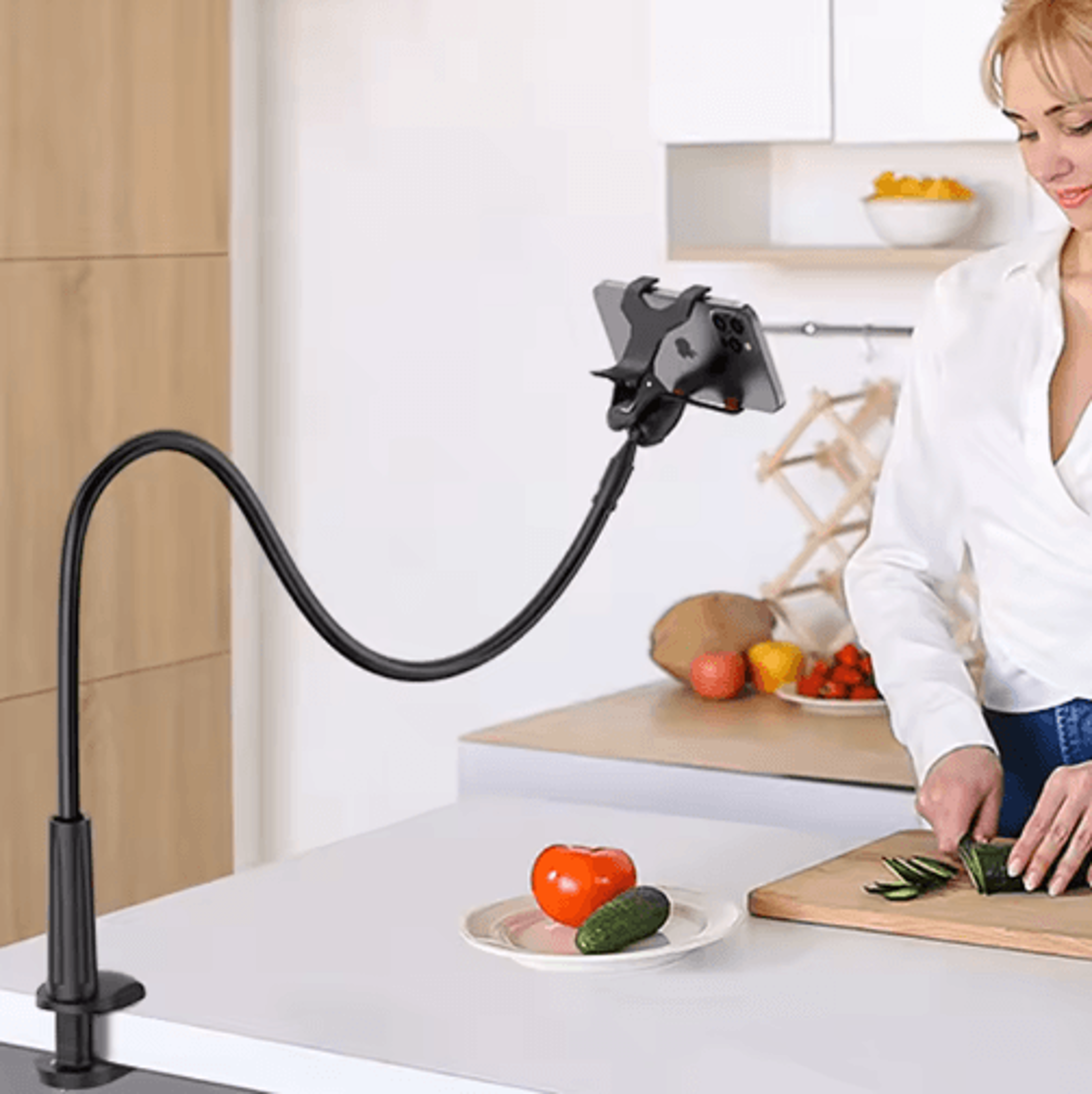 360° flexible arm lazy phone holder – universal bed & desk clamp mount