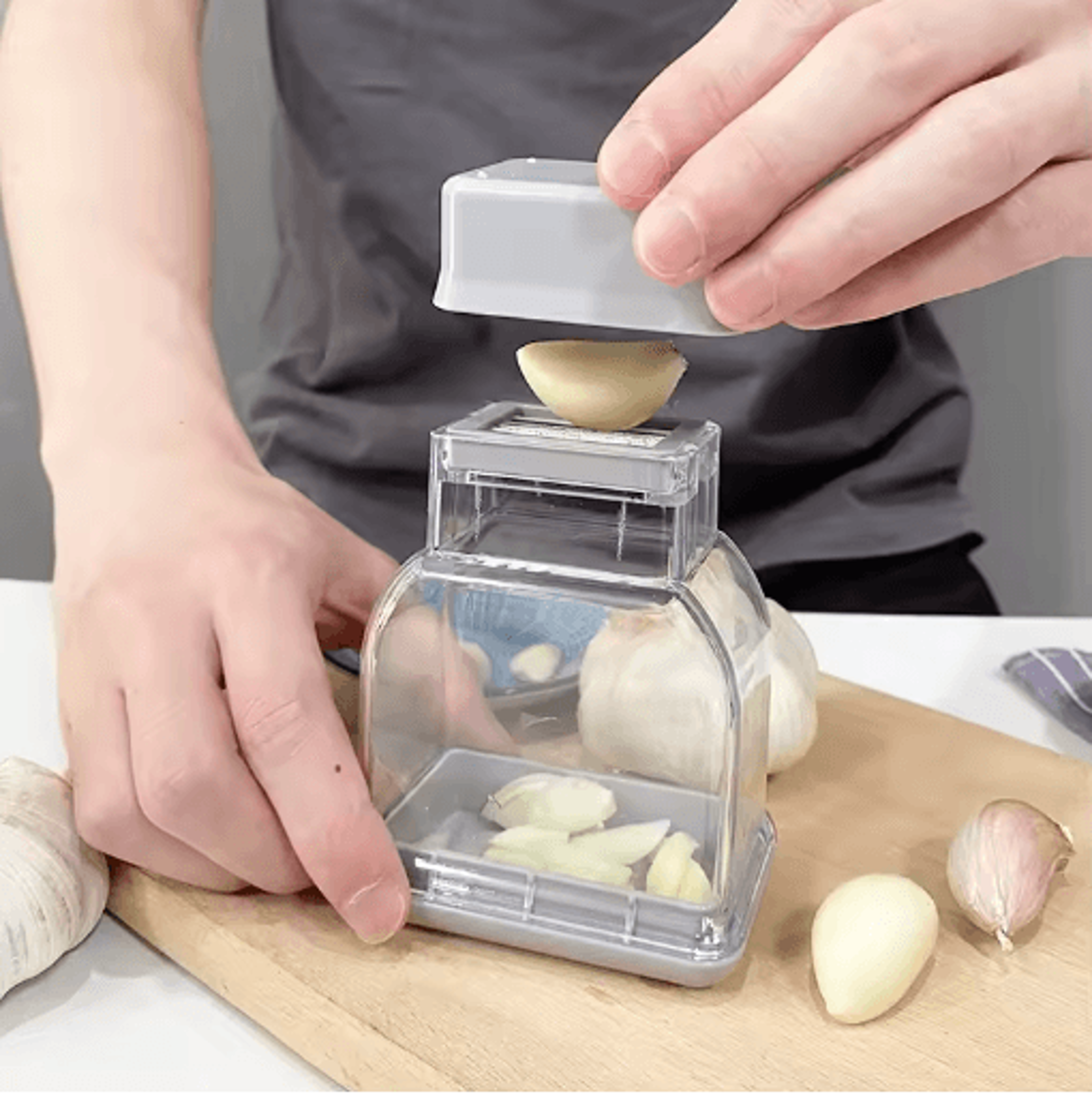 manual garlic press crusher & peeler easy clean garlic grinder kitchen tool