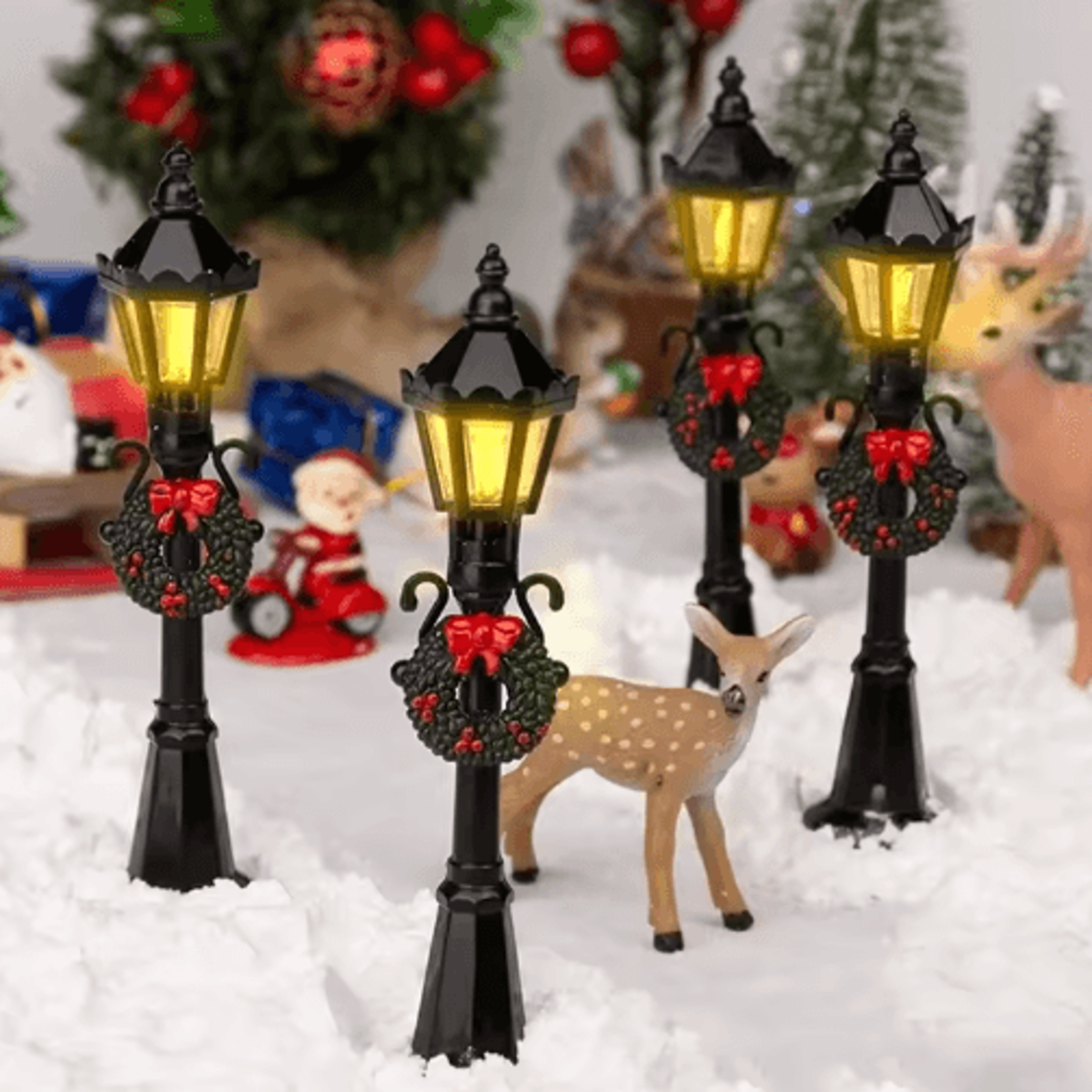 4-piece mini christmas street lights for dollhouse and fairy garden decor