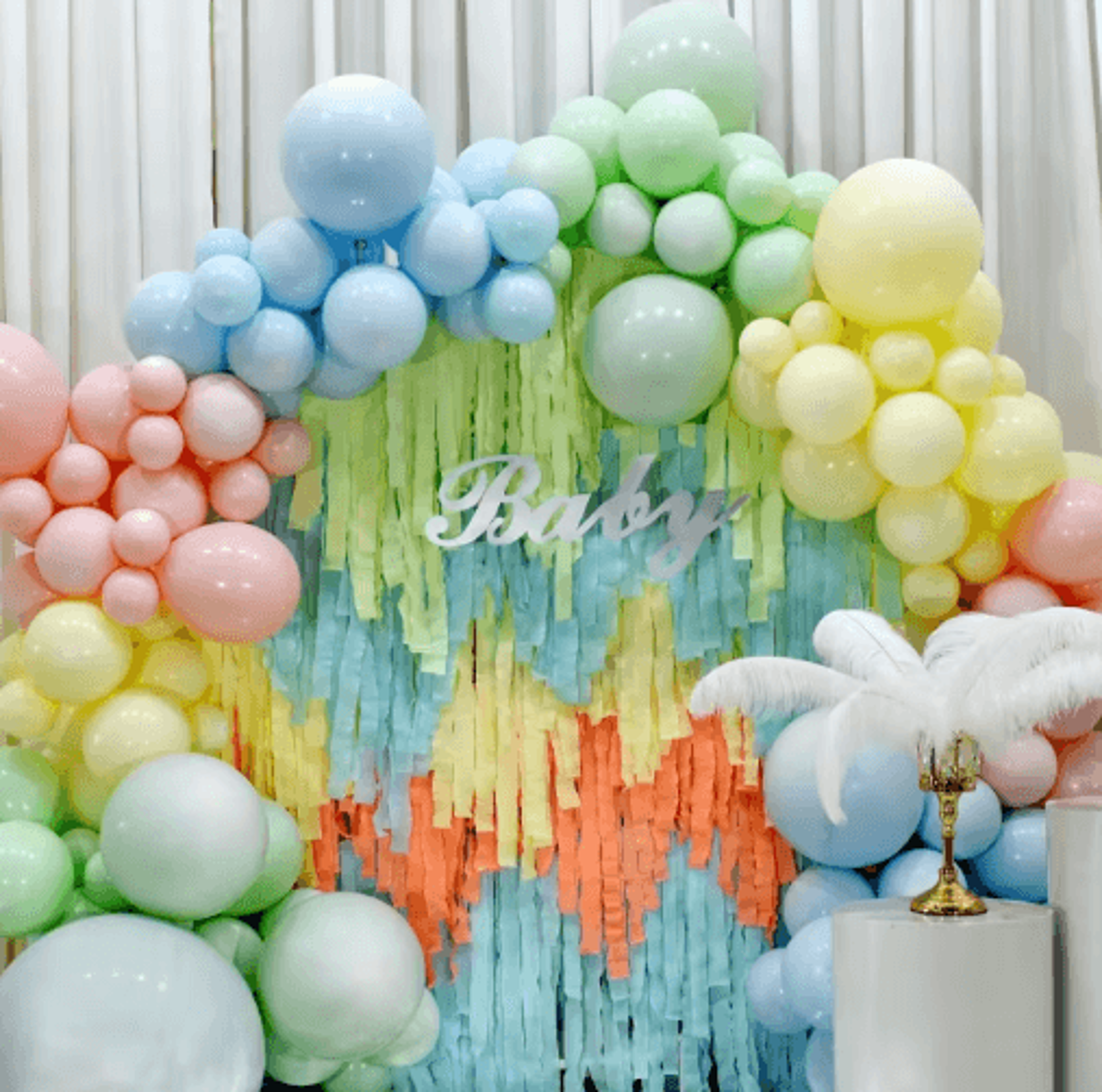3-piece rainbow crepe paper streamers for party backdrops